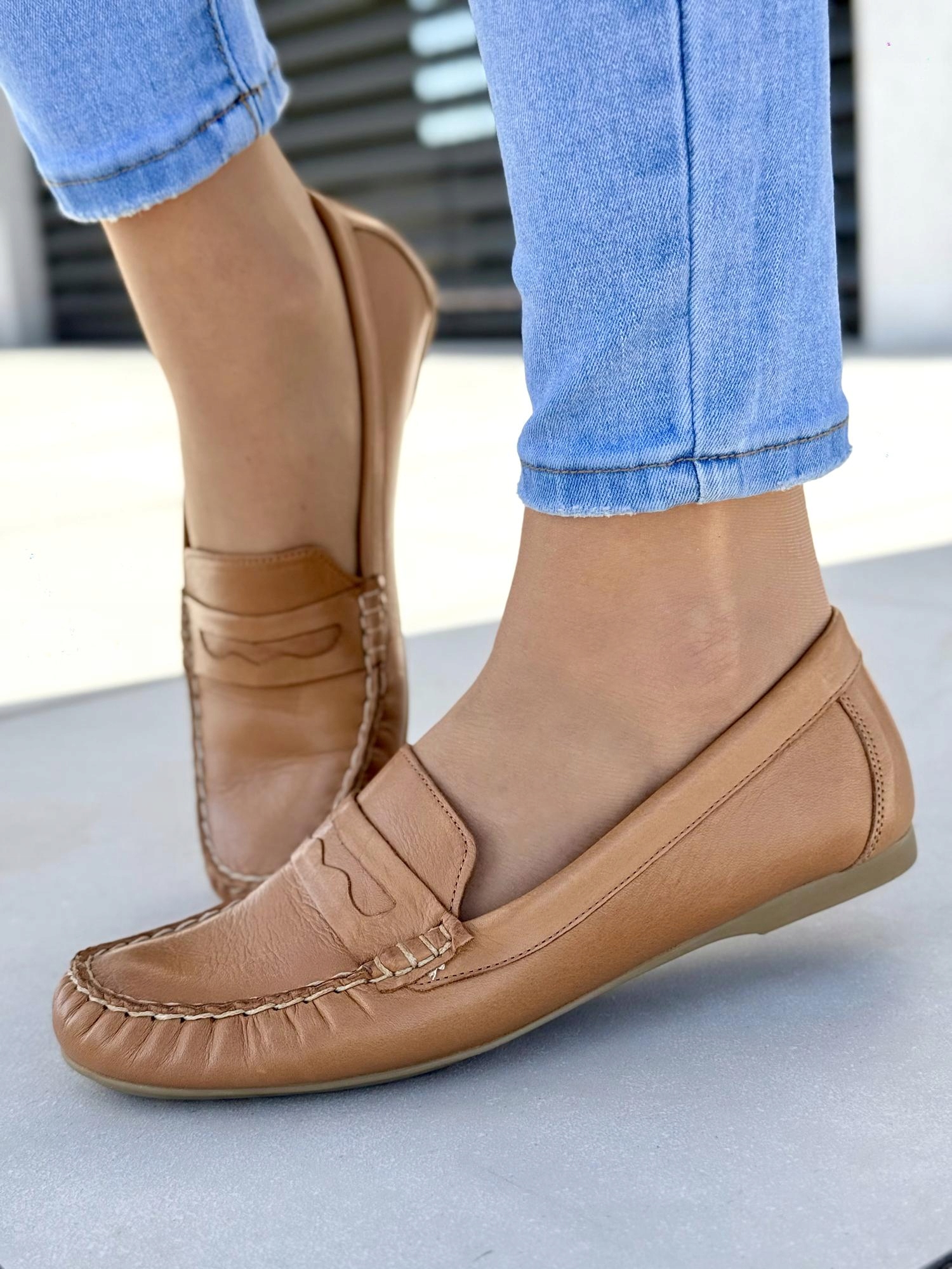 Oleksy pohodlné hnědé dámské mokasíny z přírodní kůže R37