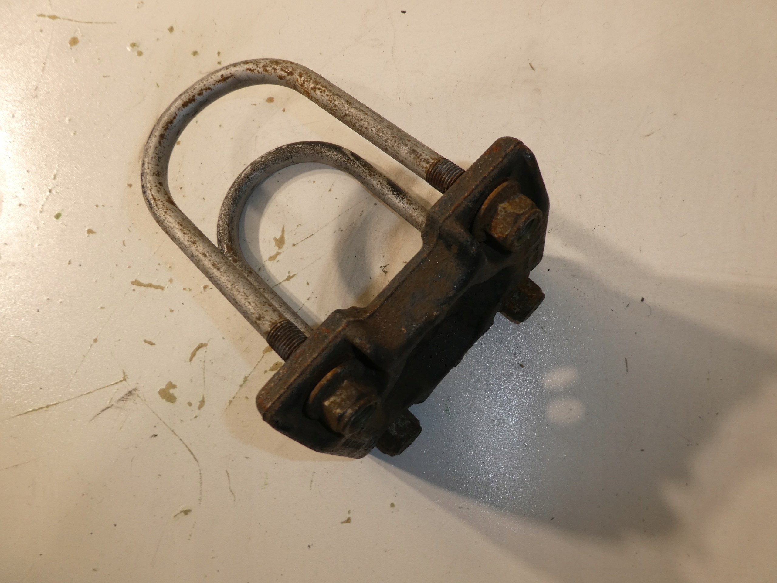 CYBANT Halter RESORA VW AMAROK 2H0598176