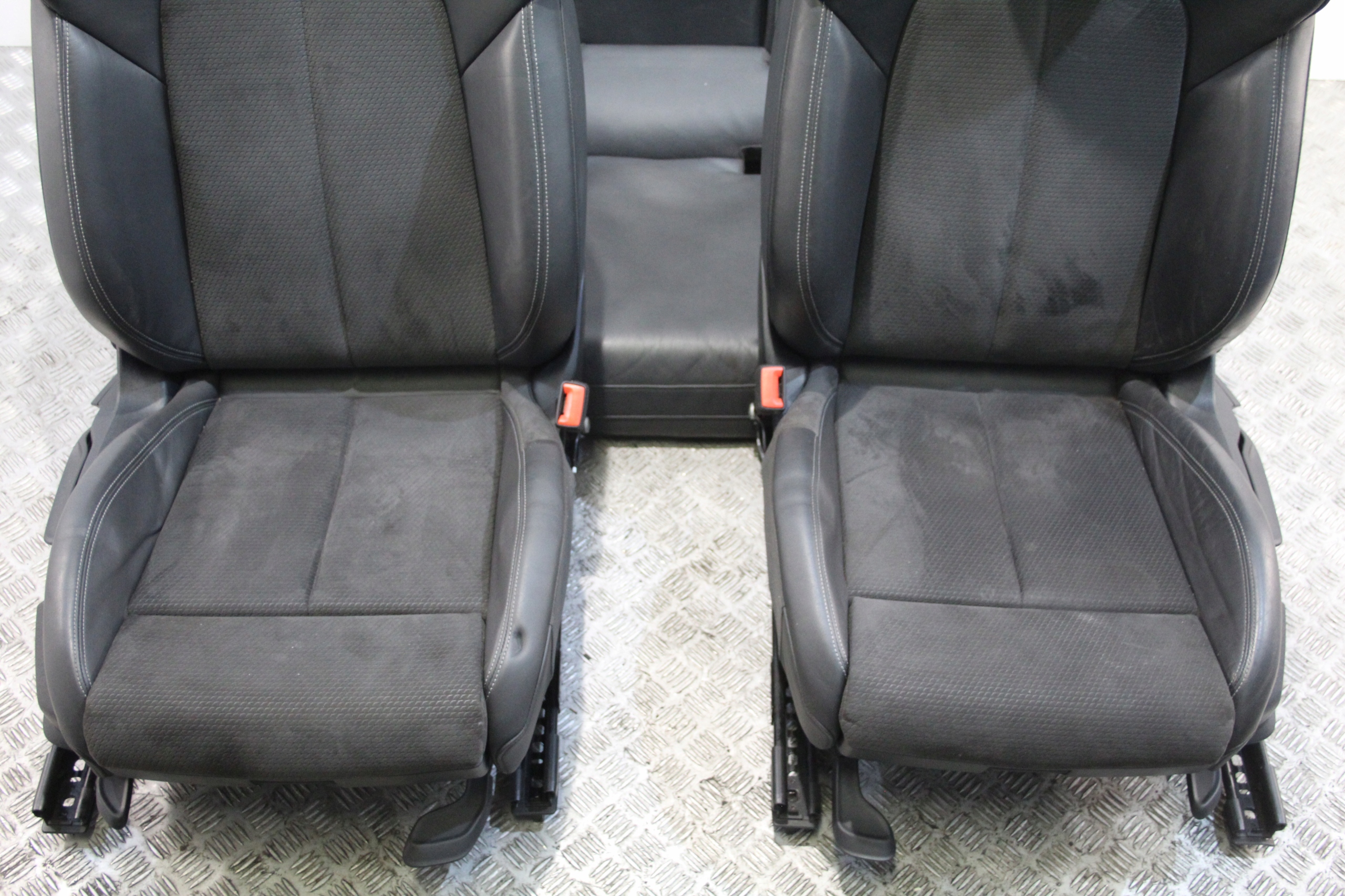 seats inner semi leather AUDI A6 C8 4K0 4K5