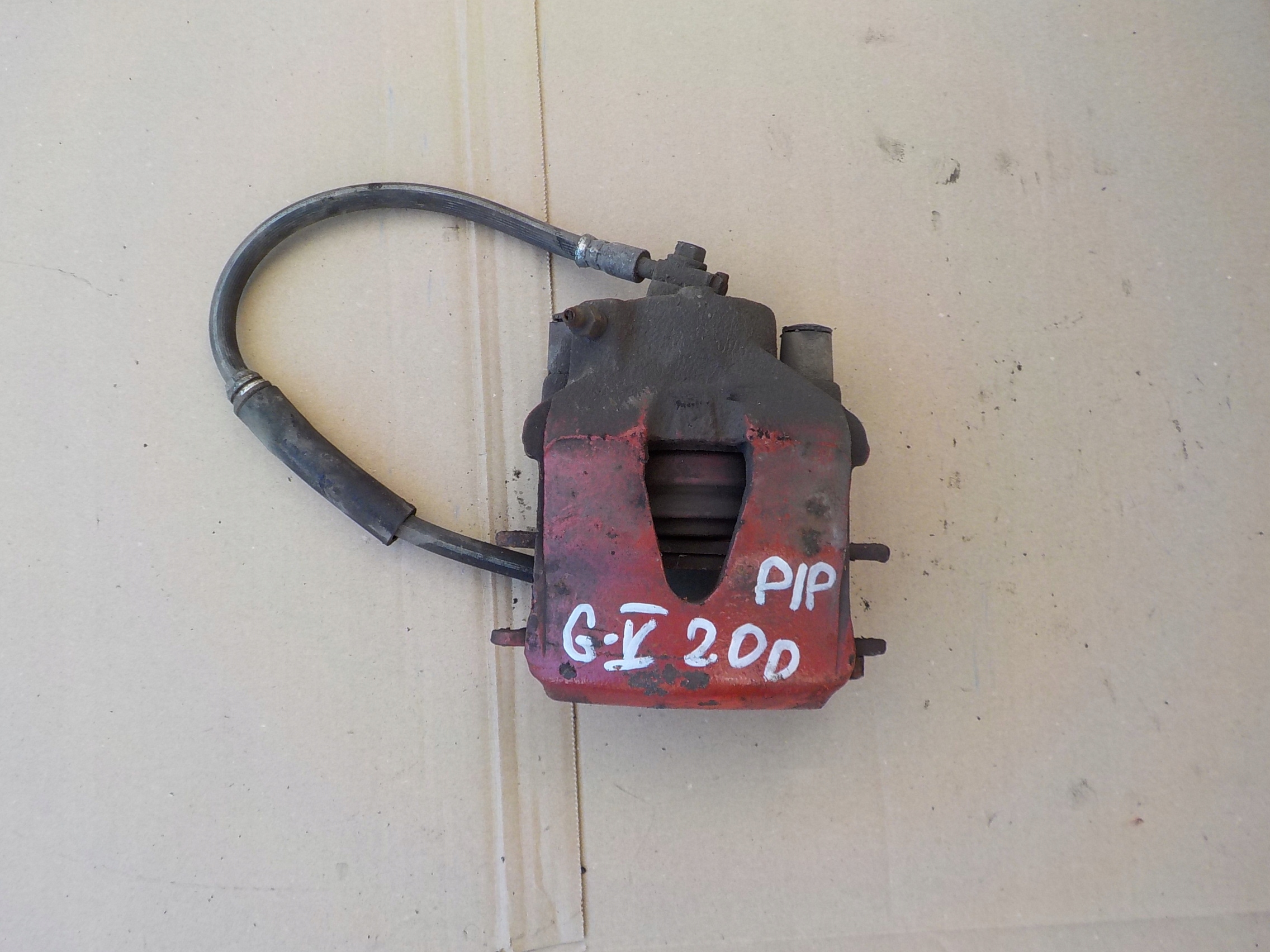 caliper brake right front vw golf V 2,0 sdi 2005r