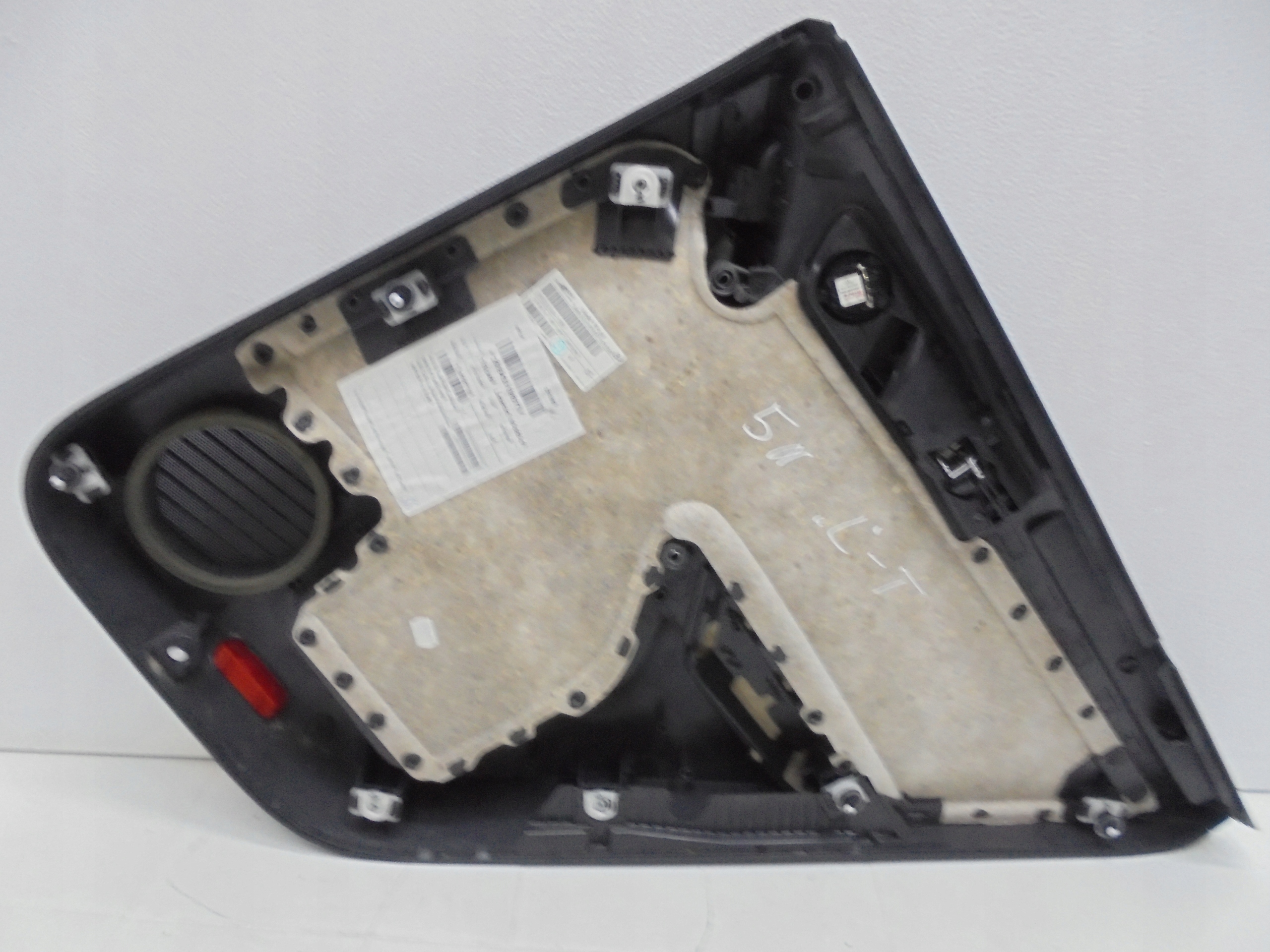 VW TIGUAN 5N 07-15 UPHOLSTERY LEFT REAR PART