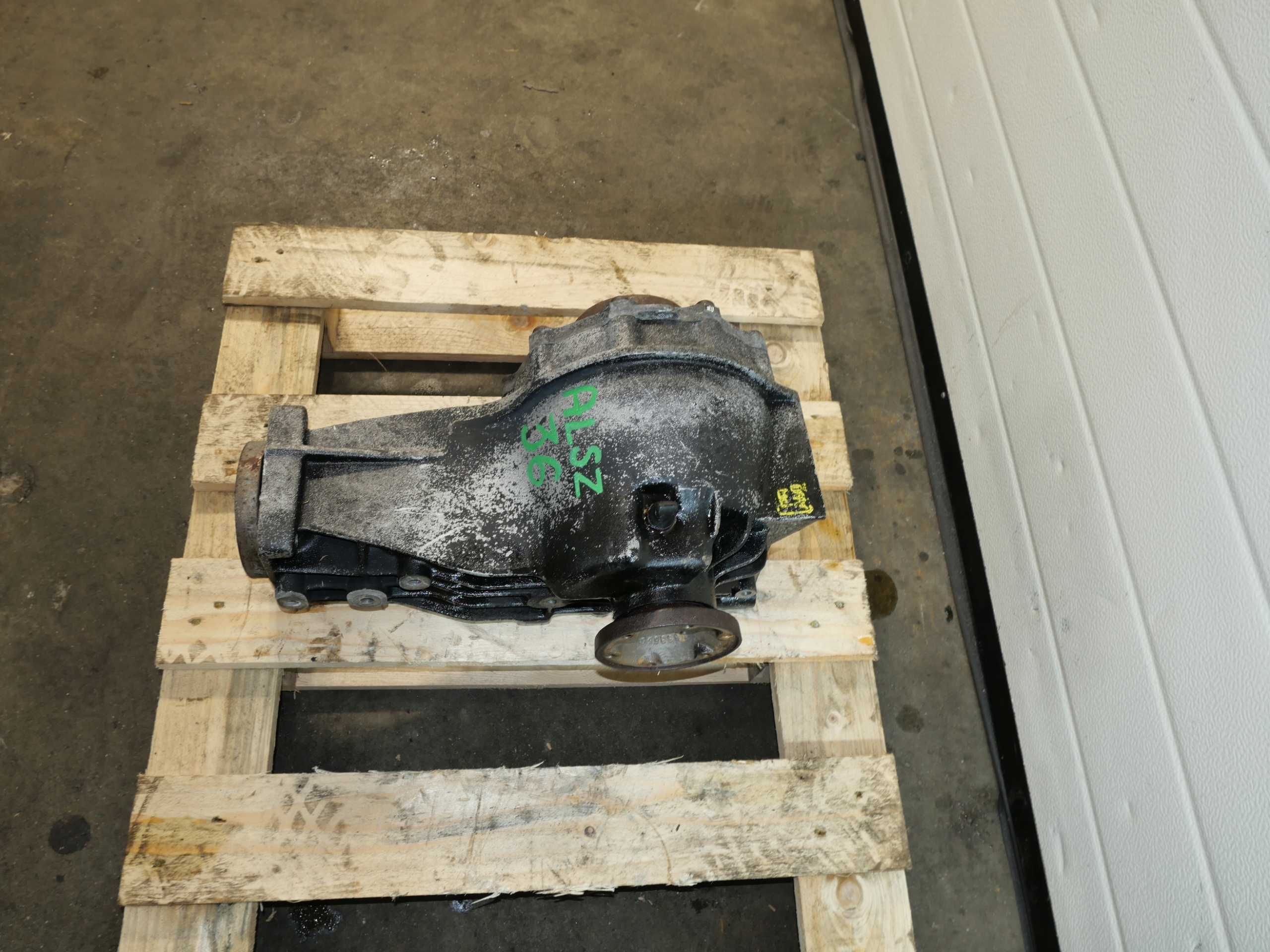 AUDI A6 C5 QUATTRO differential rear diff CUB