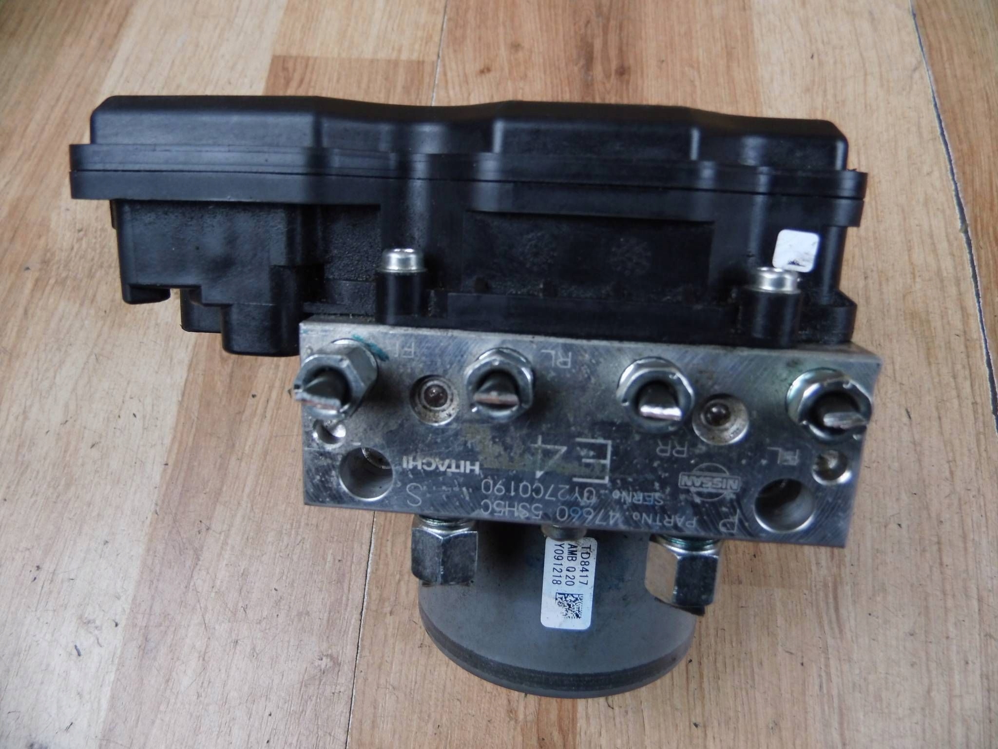Nissan Leaf II ZE1 Pompe ABS 476605SH5C