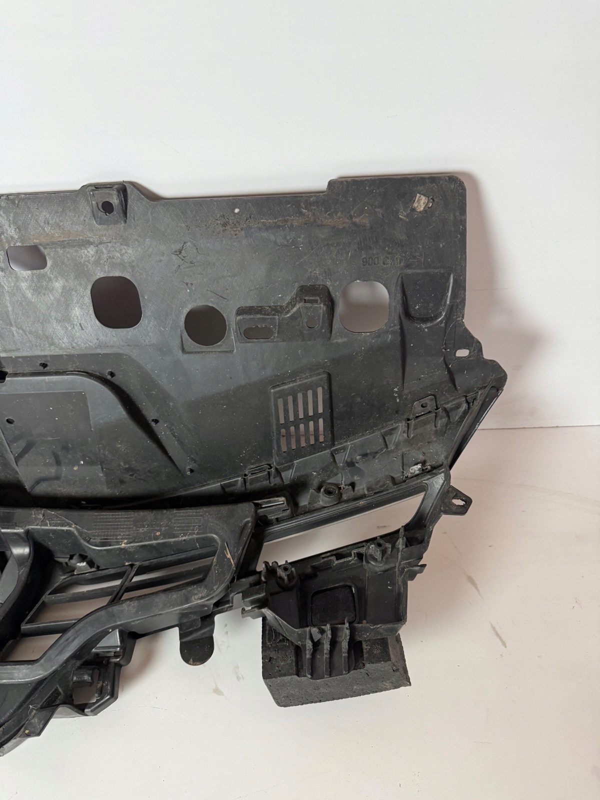 grill grille radiator Renault Clio IV
