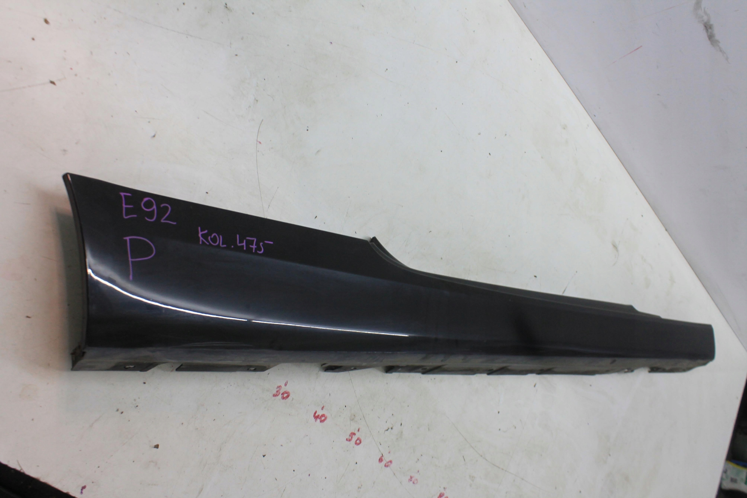 moulding cap threshold right BMW SERIA 3 E92 E93 of wheels. 475 06-10