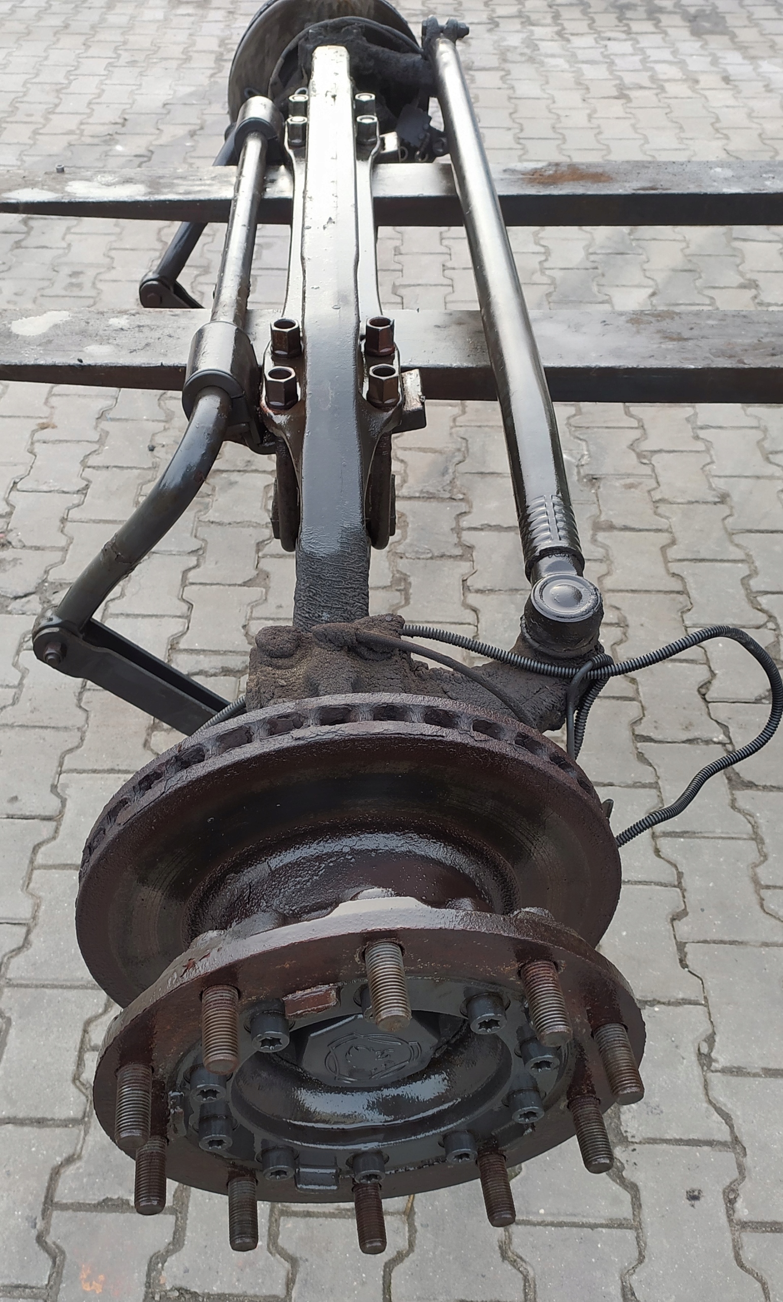 SCANIA R420 KOMPLETNA BELKA ZWROTNICA OŚ PRZEDNIA (1354399) (BRAK ZACISKÓW) Typ samochodu Samochody ciężarowe