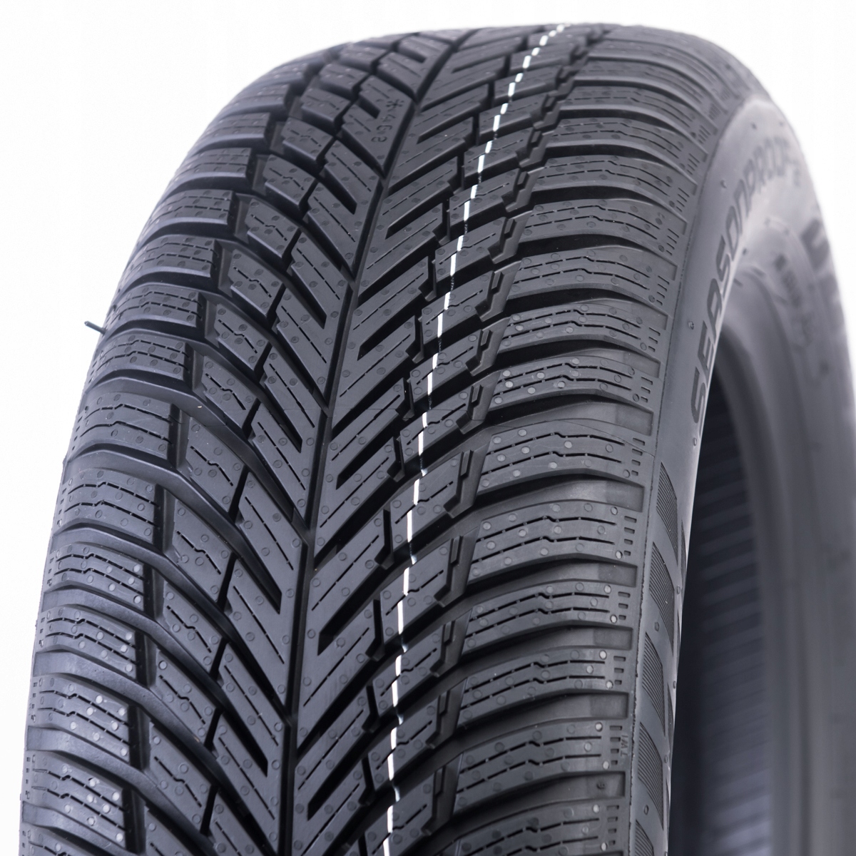 1x Opona 235/50R19 Nokian Tyres Seasonproof 2