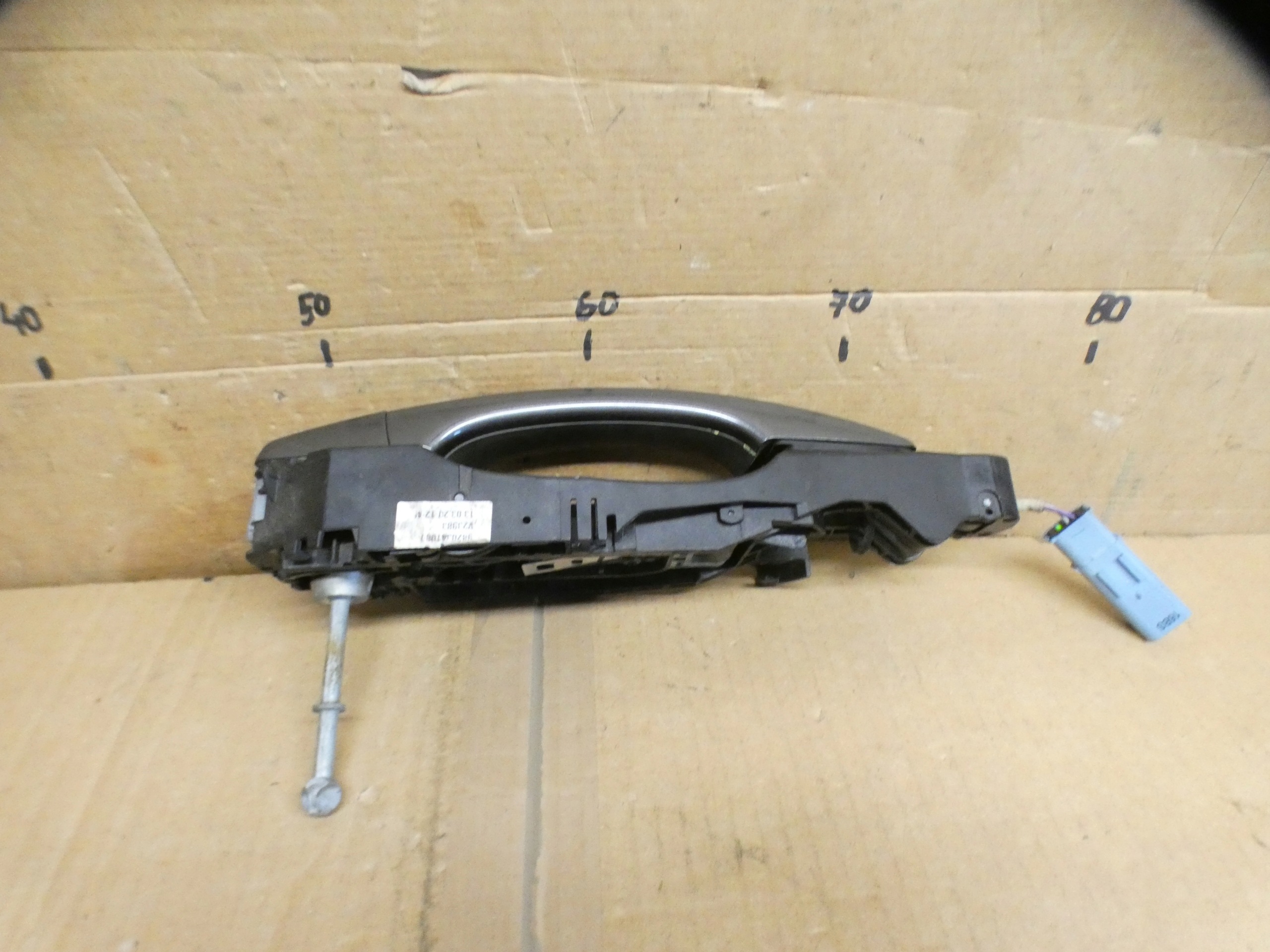 Citroen DS7 Crossback handle door front left KEYLESS 9820341080 EVL