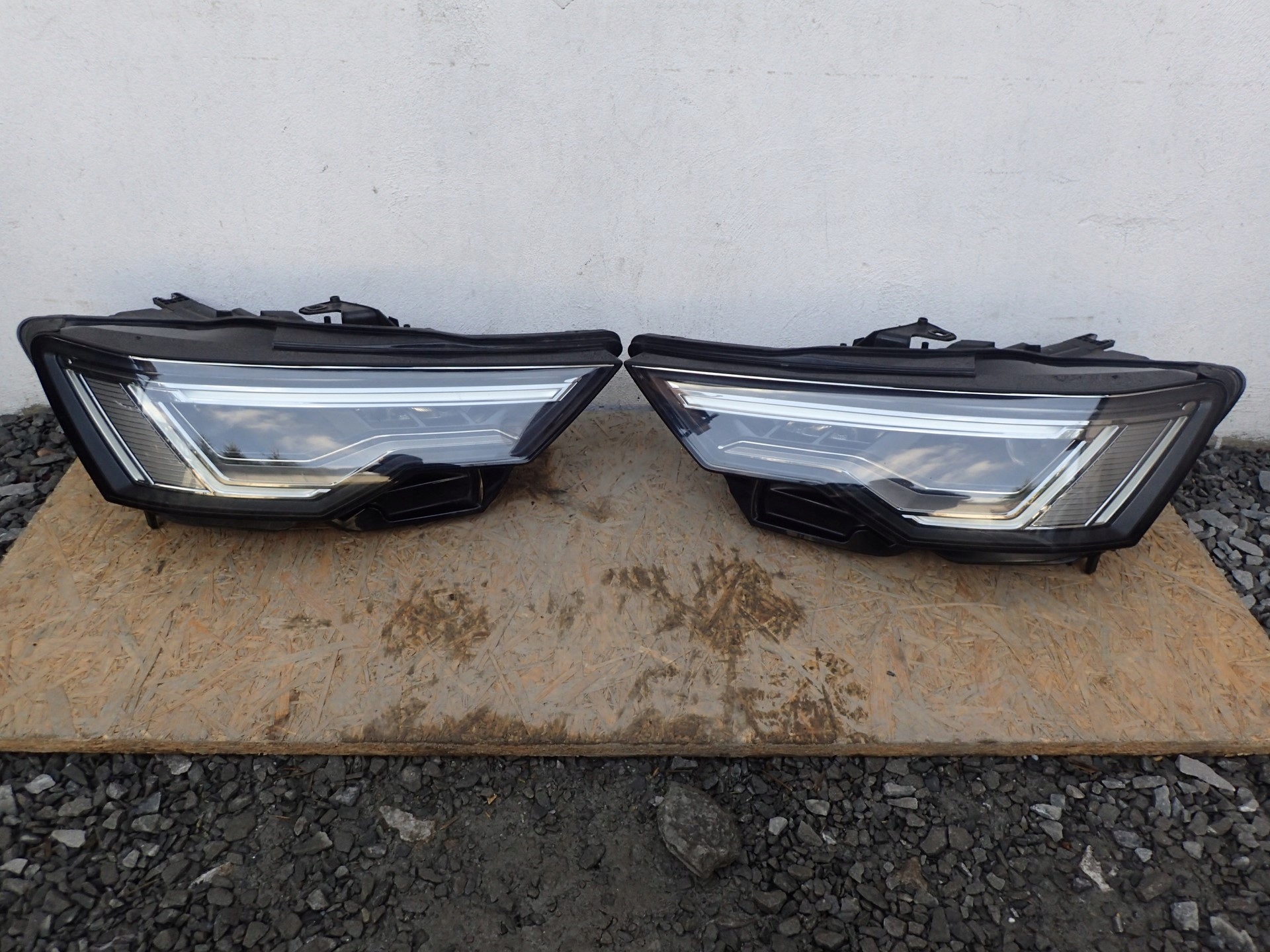 Audi A6 C8 4K фара правая левая full led 4K0941040