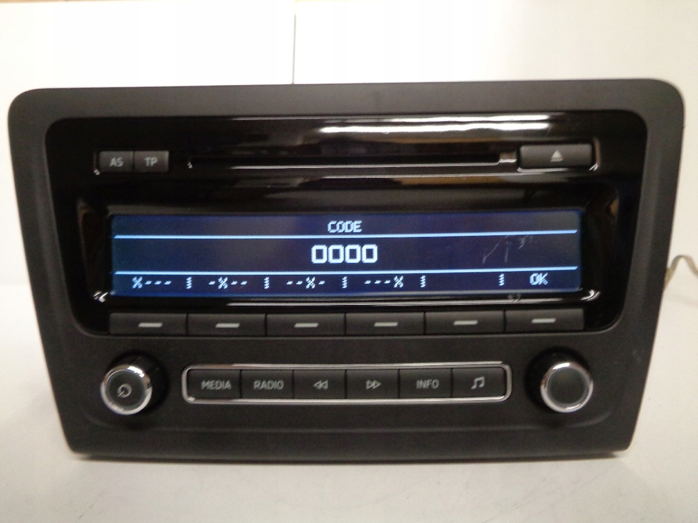 SKODA FABIA ROOMSTER RADIO SWING CD MP3 5J0035161E