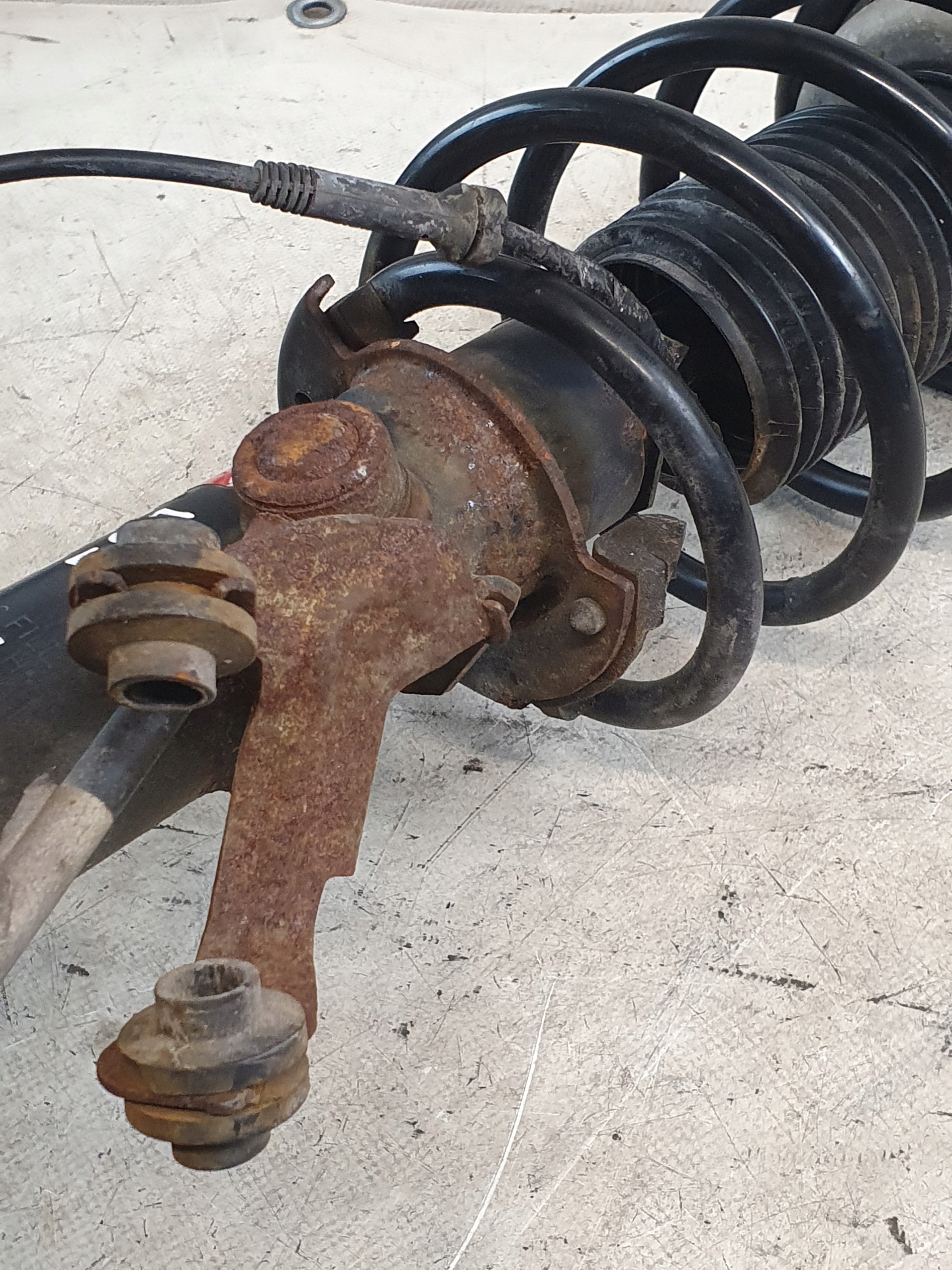 McPherson swing shock absorber right front BMW E91 320d 2.0D 06r.