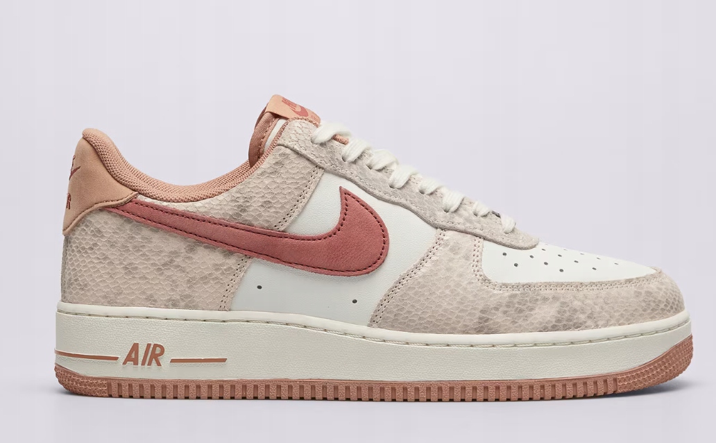 Pánské módní sportovní boty Nike Force 1 '07 LV8 HF2898-100 vel.44