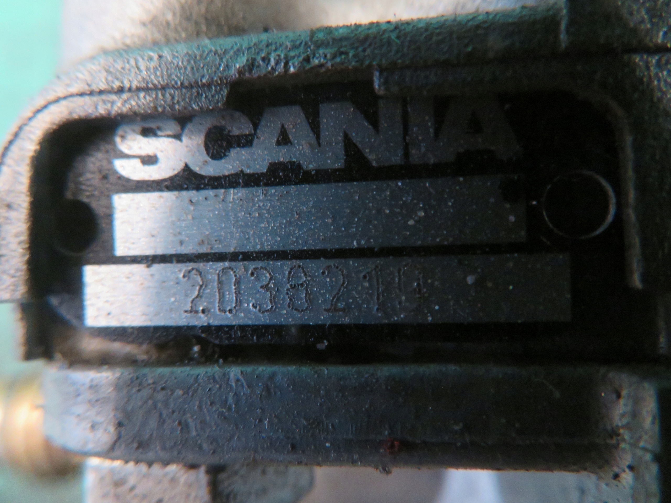Sensor PRZEKAZNIKOWY SCANIA G410 CNG 23R 2038219