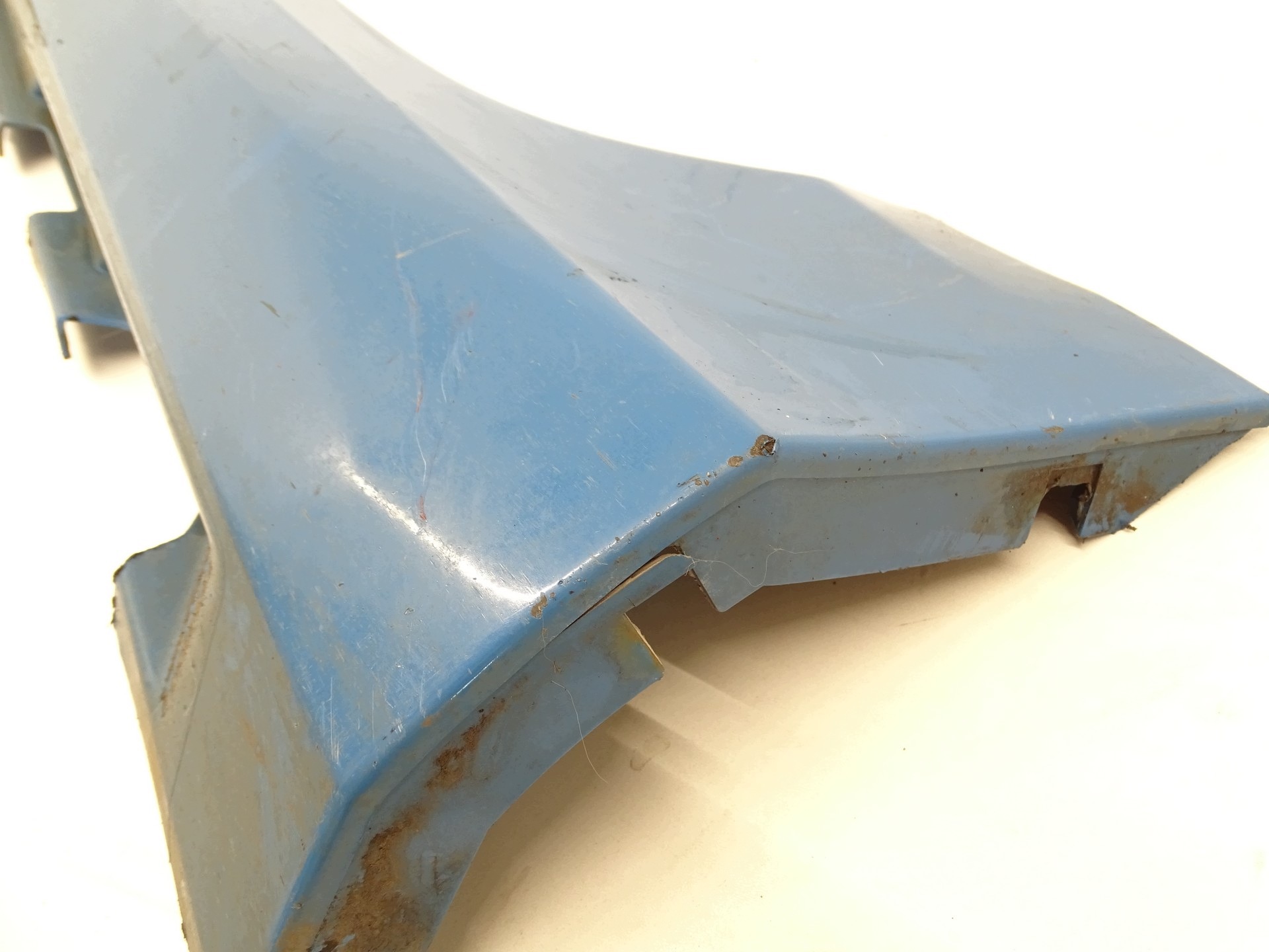 moulding threshold cap left VOLVO V40 II R-design REBEL BLUE