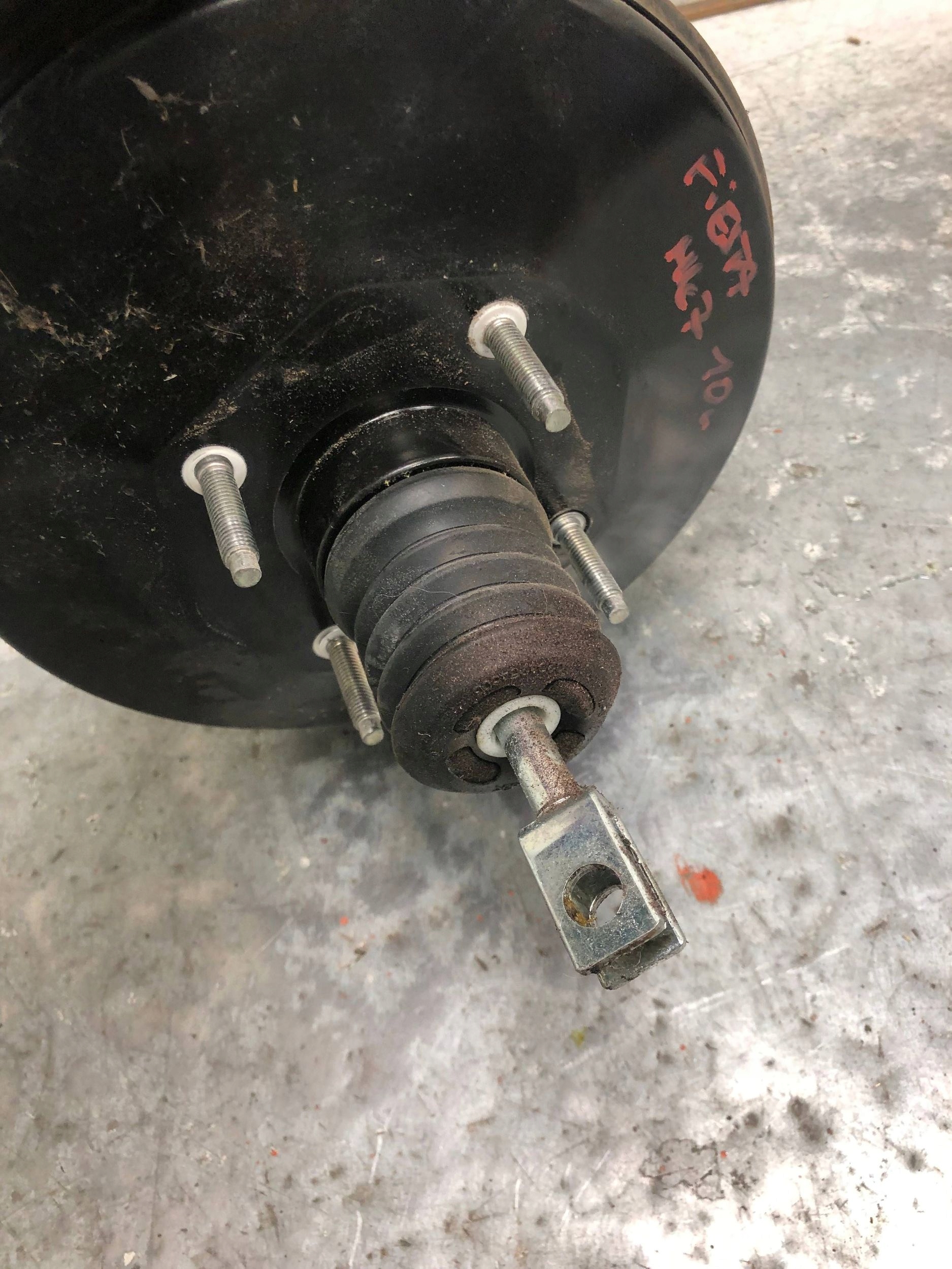 Servo Bremse FORD FIESTA MK7 8V51-2B195-LE
