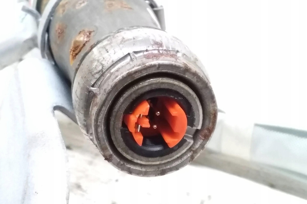 пиропатрон левый mazda 121 III (, ) 0080P1110030 2.19л Дизель 2015