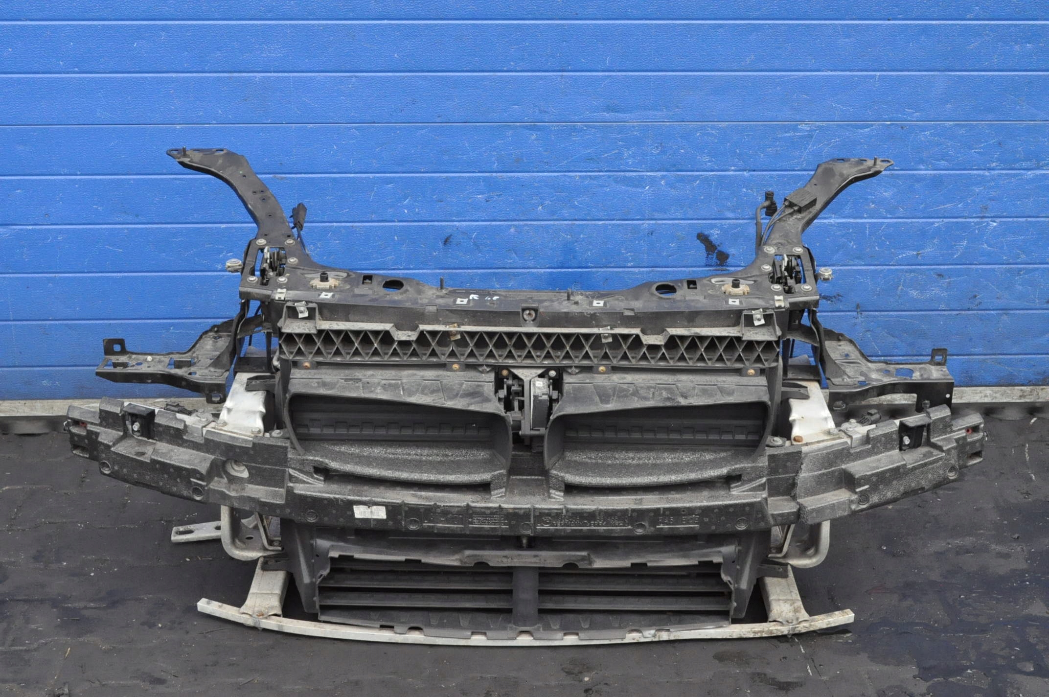 BMW 2 Active Tourer F45 1.5 D PAS PRZEDNI KOMPLET 7434544 Producent części BMW