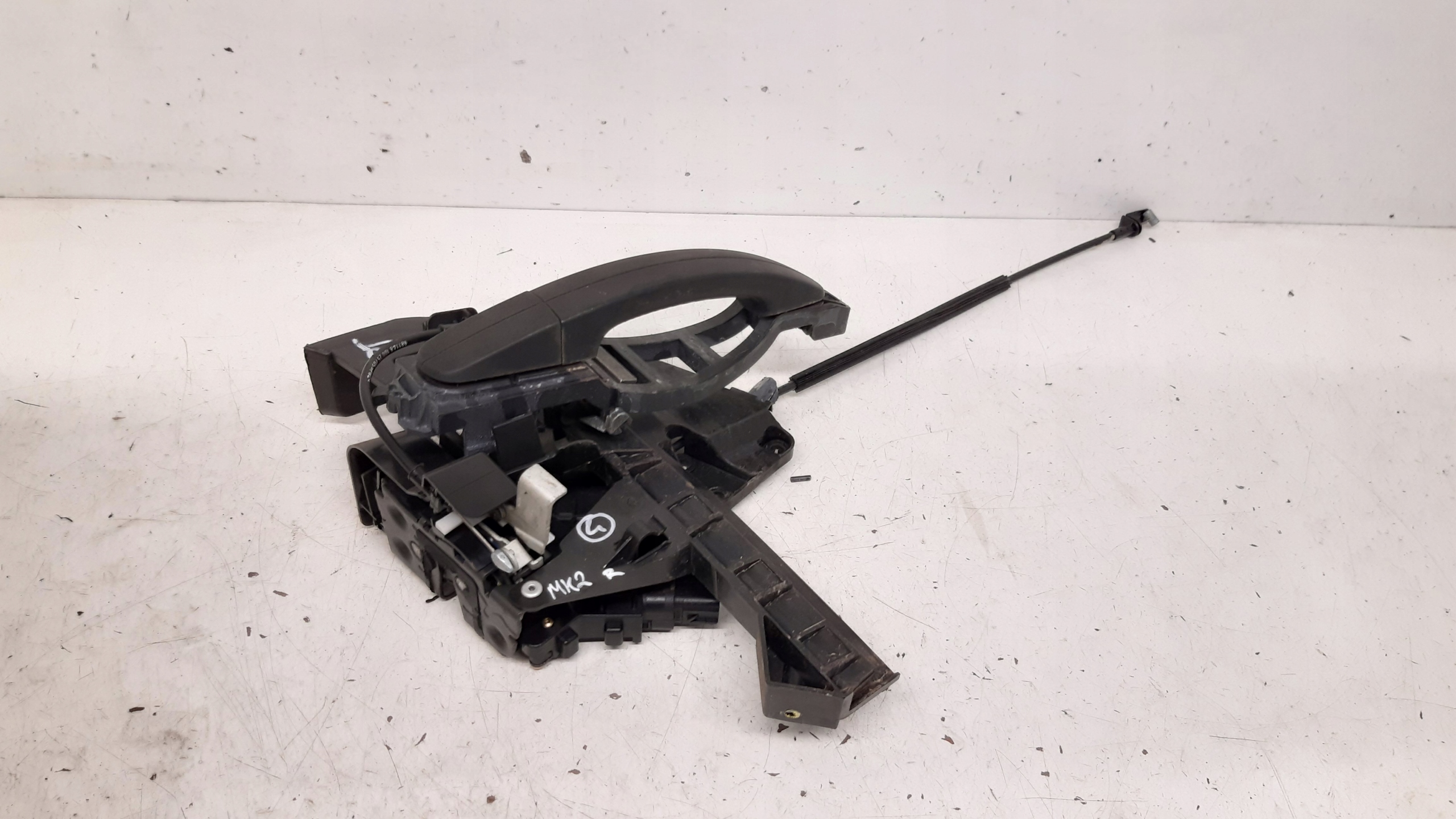 lock handle right rear part 4M5AA26412BB Ford Focus MK2