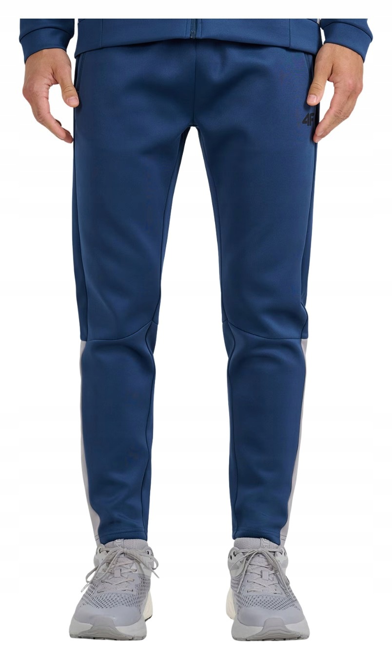 Kalhoty 4F Fnk M0936 džínové 4F WAW25TFTRM0936 32S vel. 2XL
