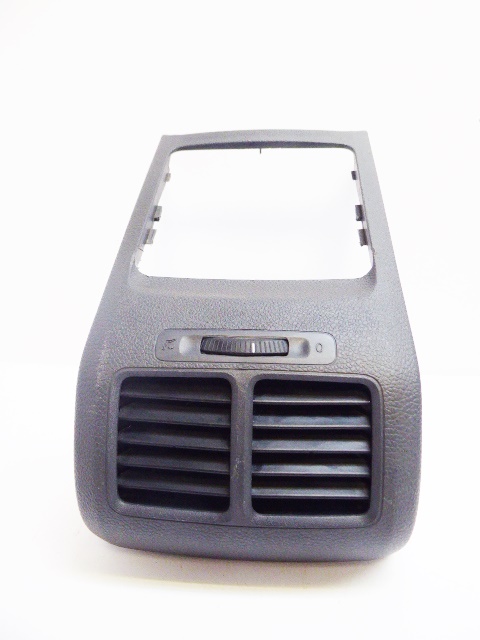 1K5863289A - VOLKSWAGEN JETTA V ВЕНТИЛЯЦИОННЫЕ РЕШЕТКИ ЗАДНИЕ