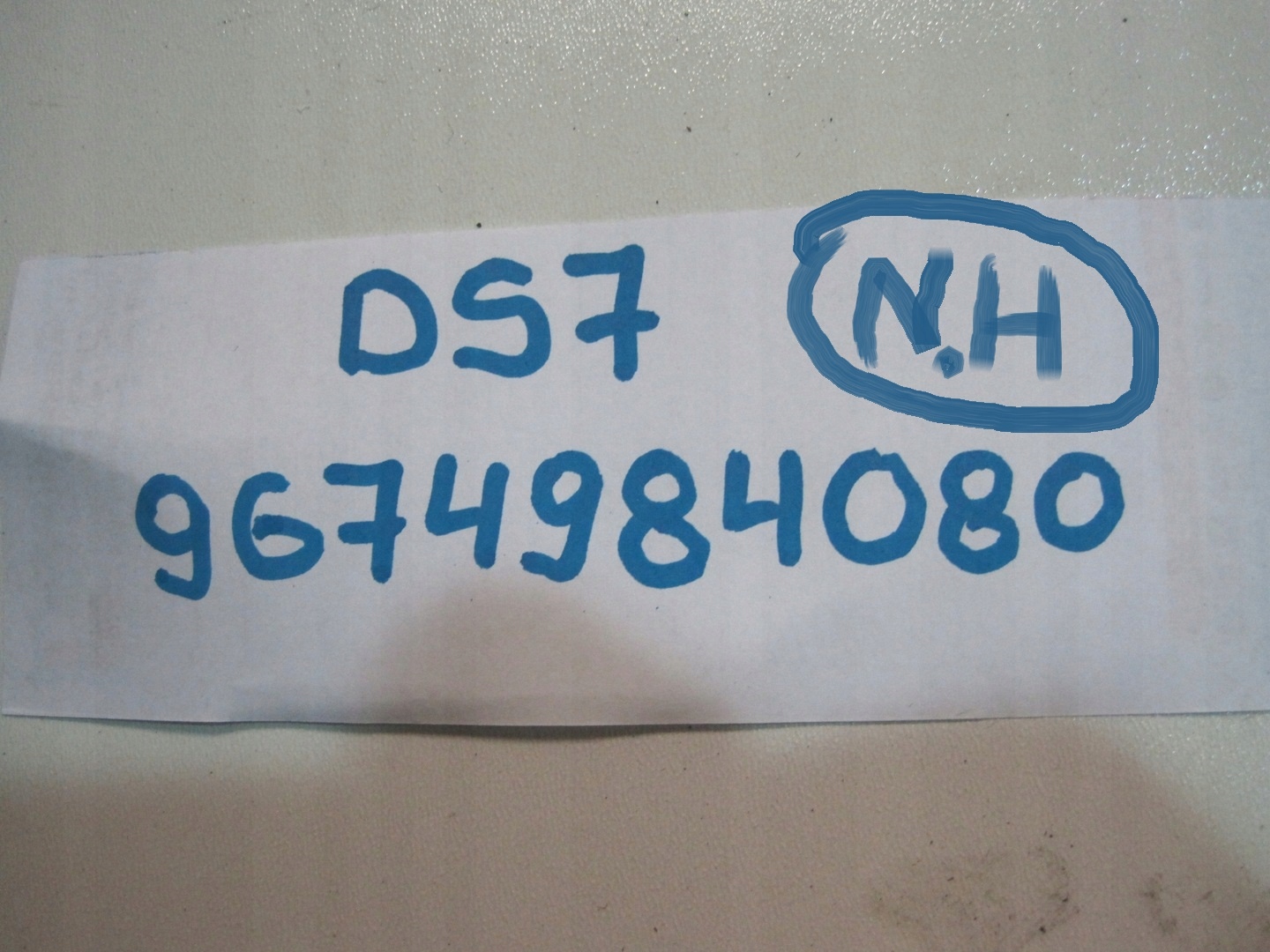 nozzle injector CITROEN DS7 2,0D 9674984080 damaged