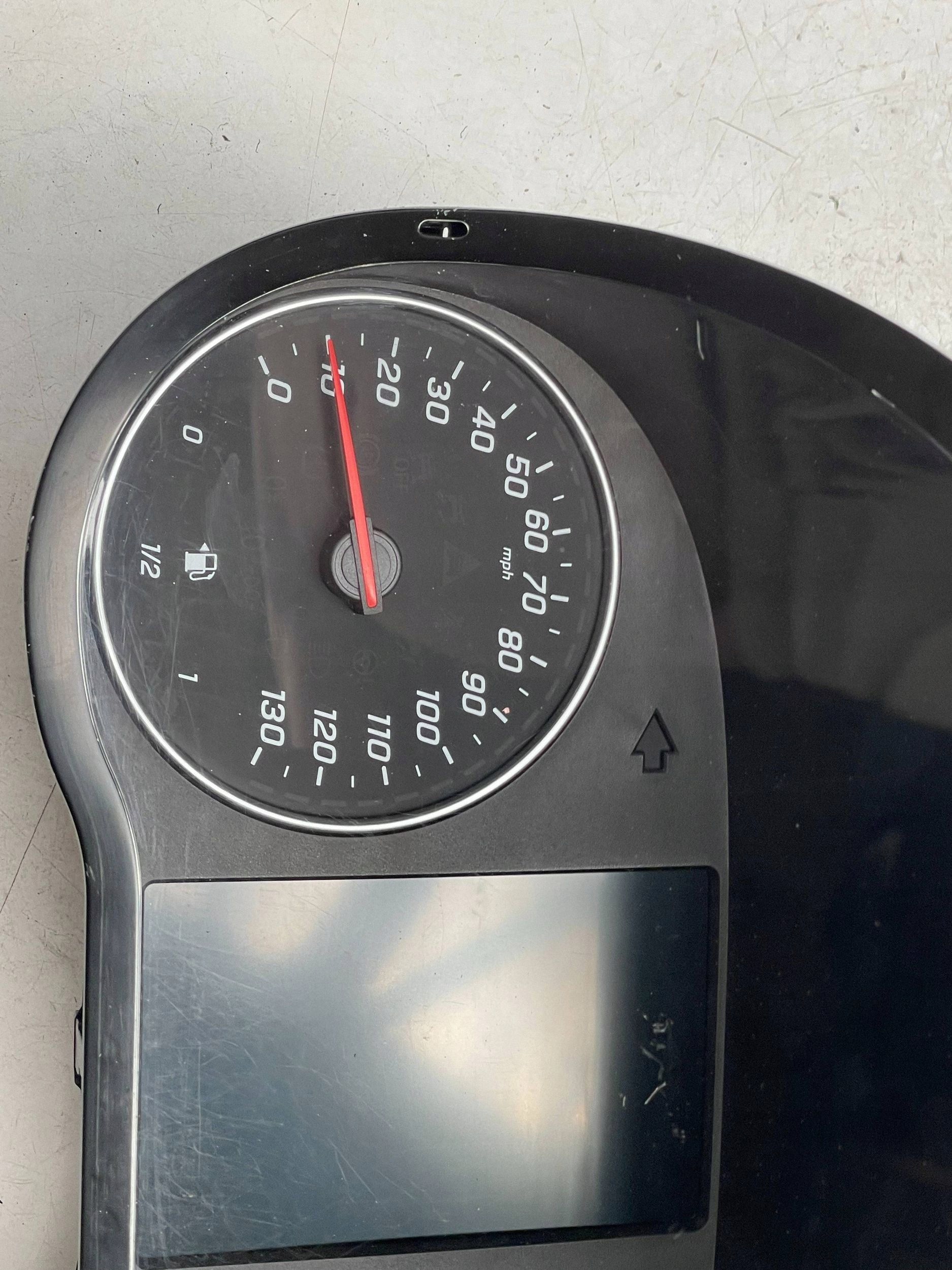 MERCEDES SPRINTER 907 910 dials clock A9079002212 !J