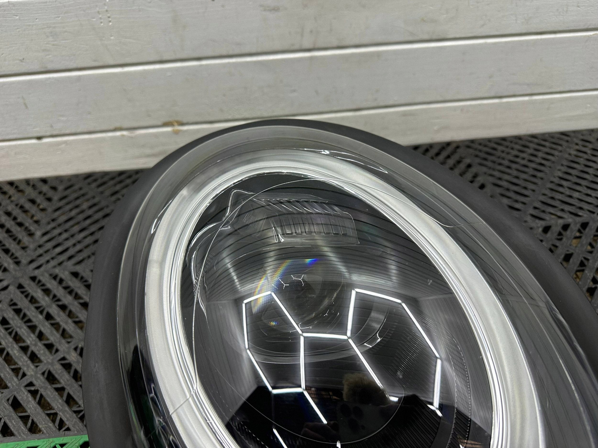 light front side right Mini One - Cooper F56 F55 LCI BLACK 5A01962