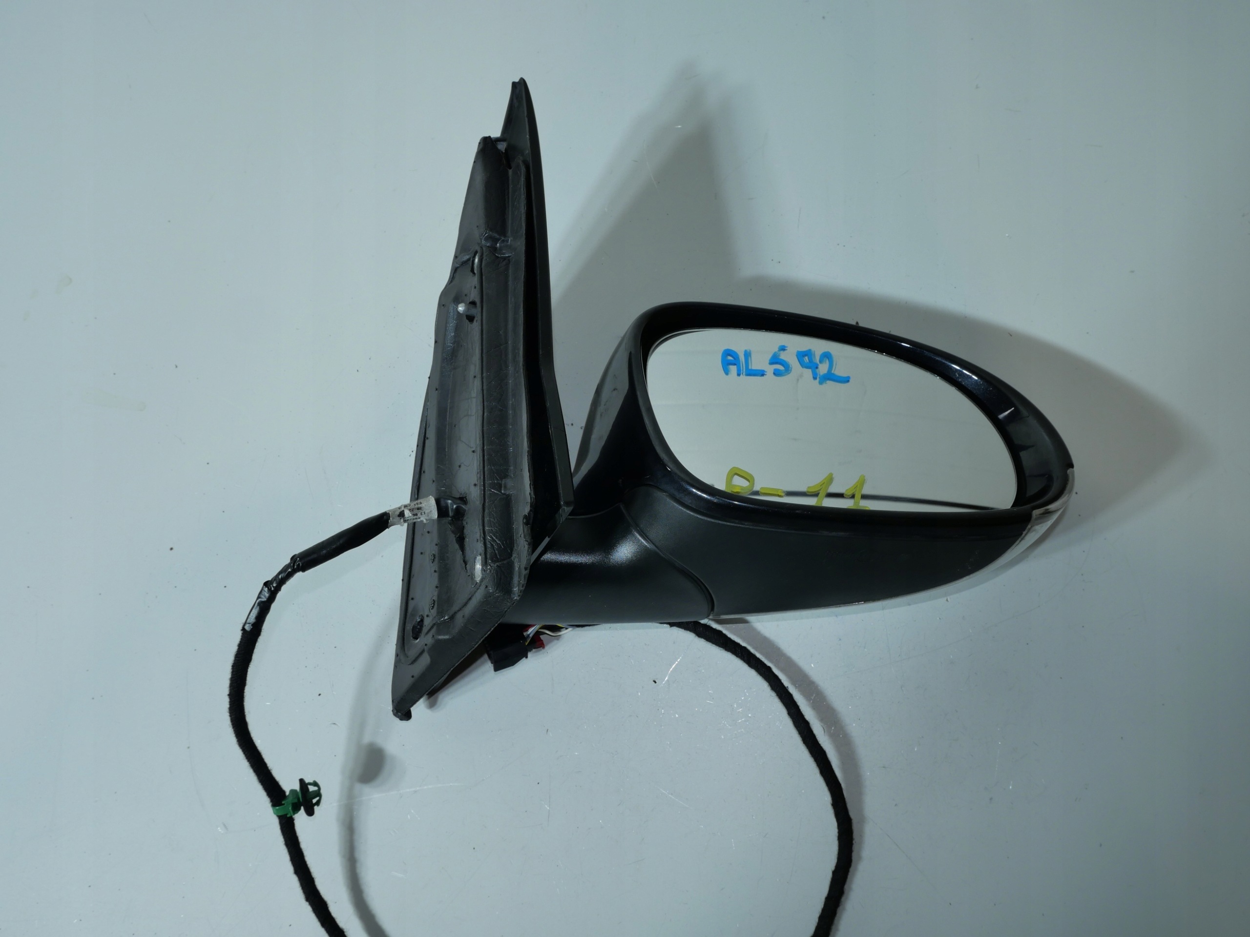 mirror VW GOLF V right 11 PIN 1K0857934