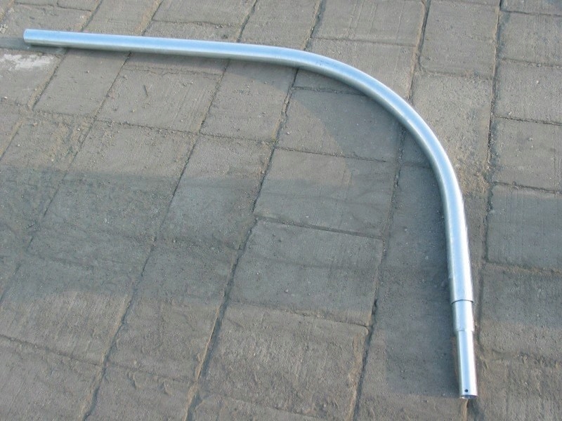 Výložník trubkový W16/1/1 výška výložníku 1 m, jedno rameno, vyložení ramen