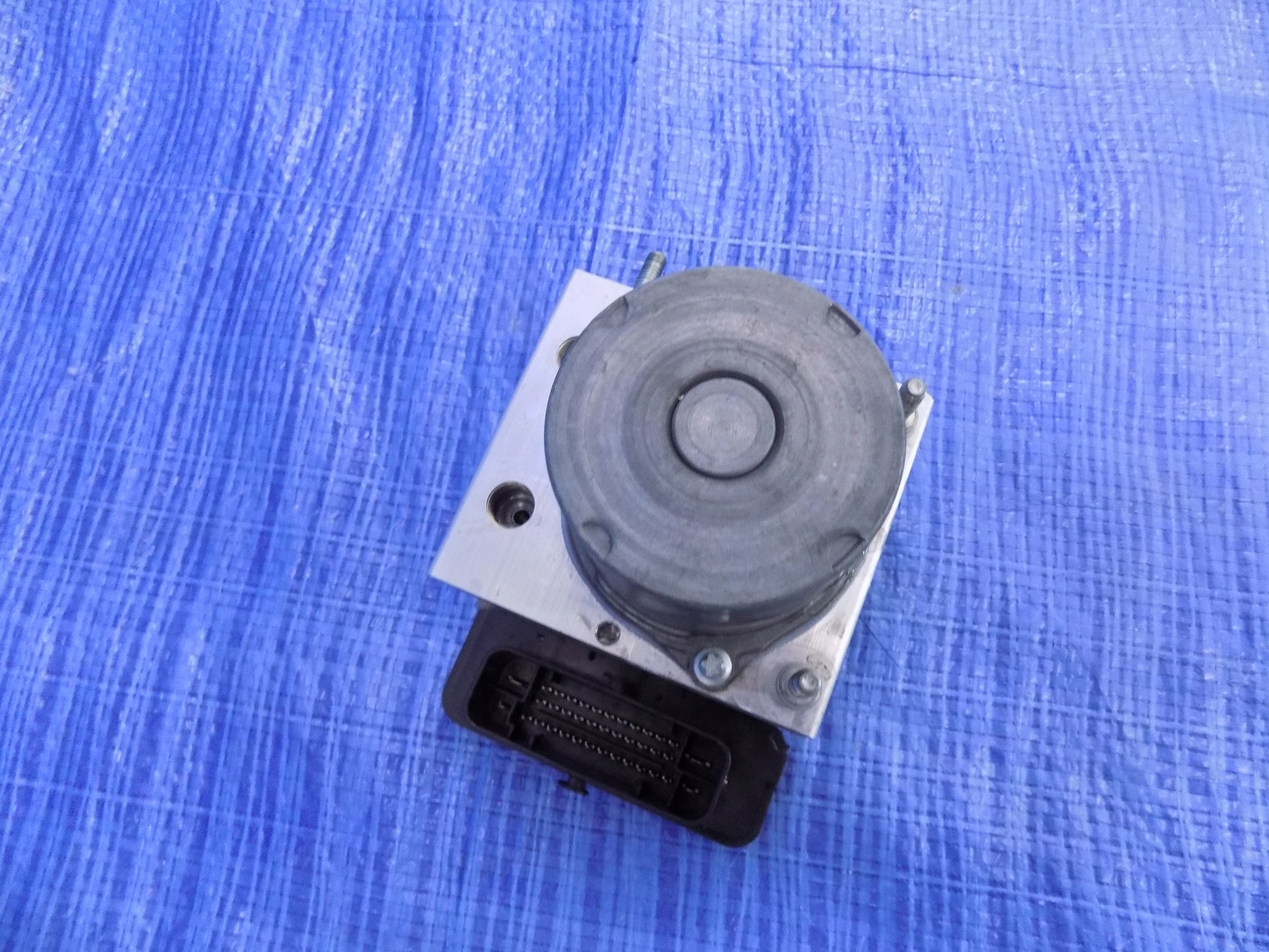 pompa ABS PEUGEOT BOXER 16-21R 2.0BLUEHDI E6 01393843080