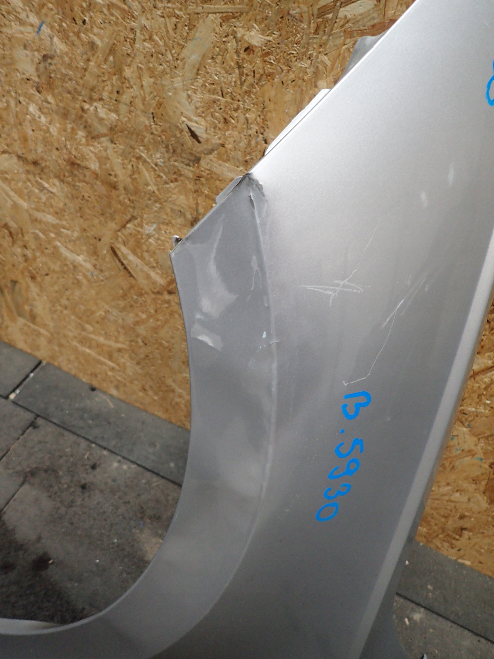 fender front left VW POLO 2G 17