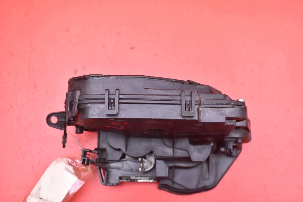 lock door left front front EU 7059967 BMW E81 LIFT 07-12