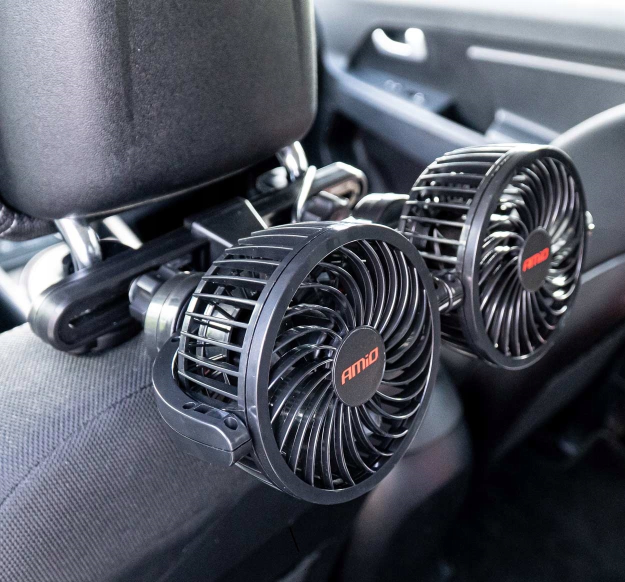 WIATRAK SAMOCHODOWY WENTYLATOR DO AUTA 12V NA TYŁ