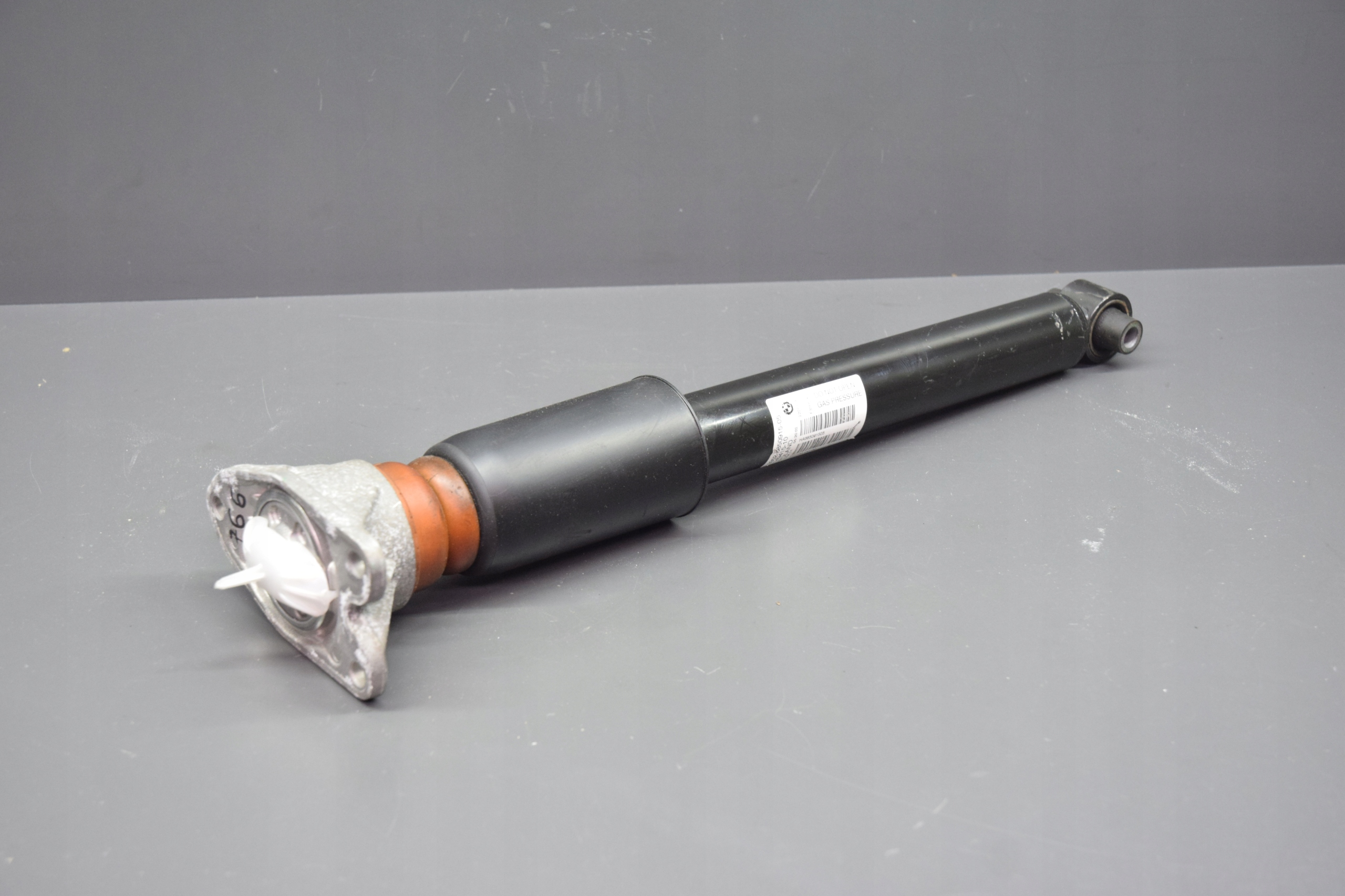 shock absorber left right rear part BMW 4 F32
