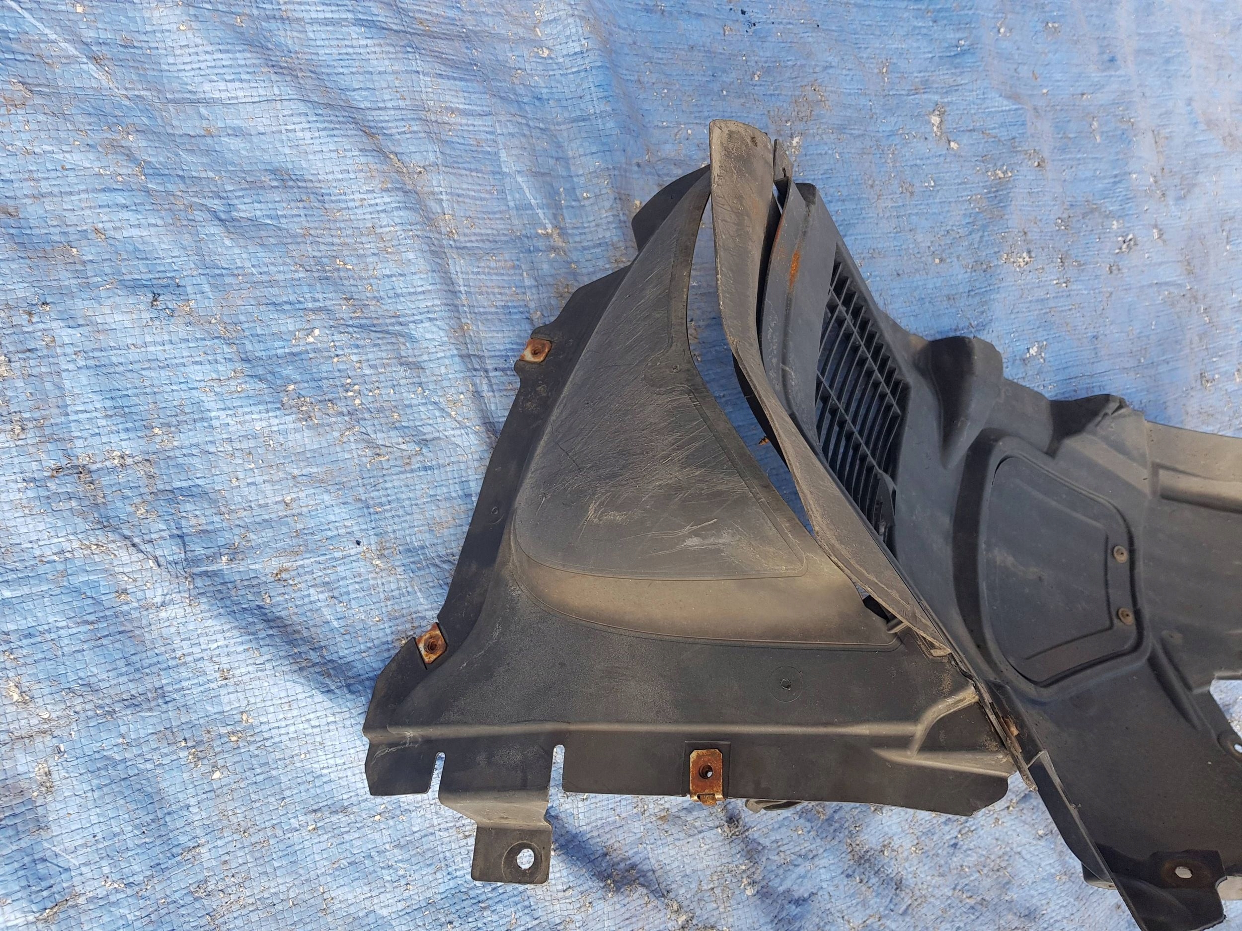 mudguard front front left BMW 5 F10 F11