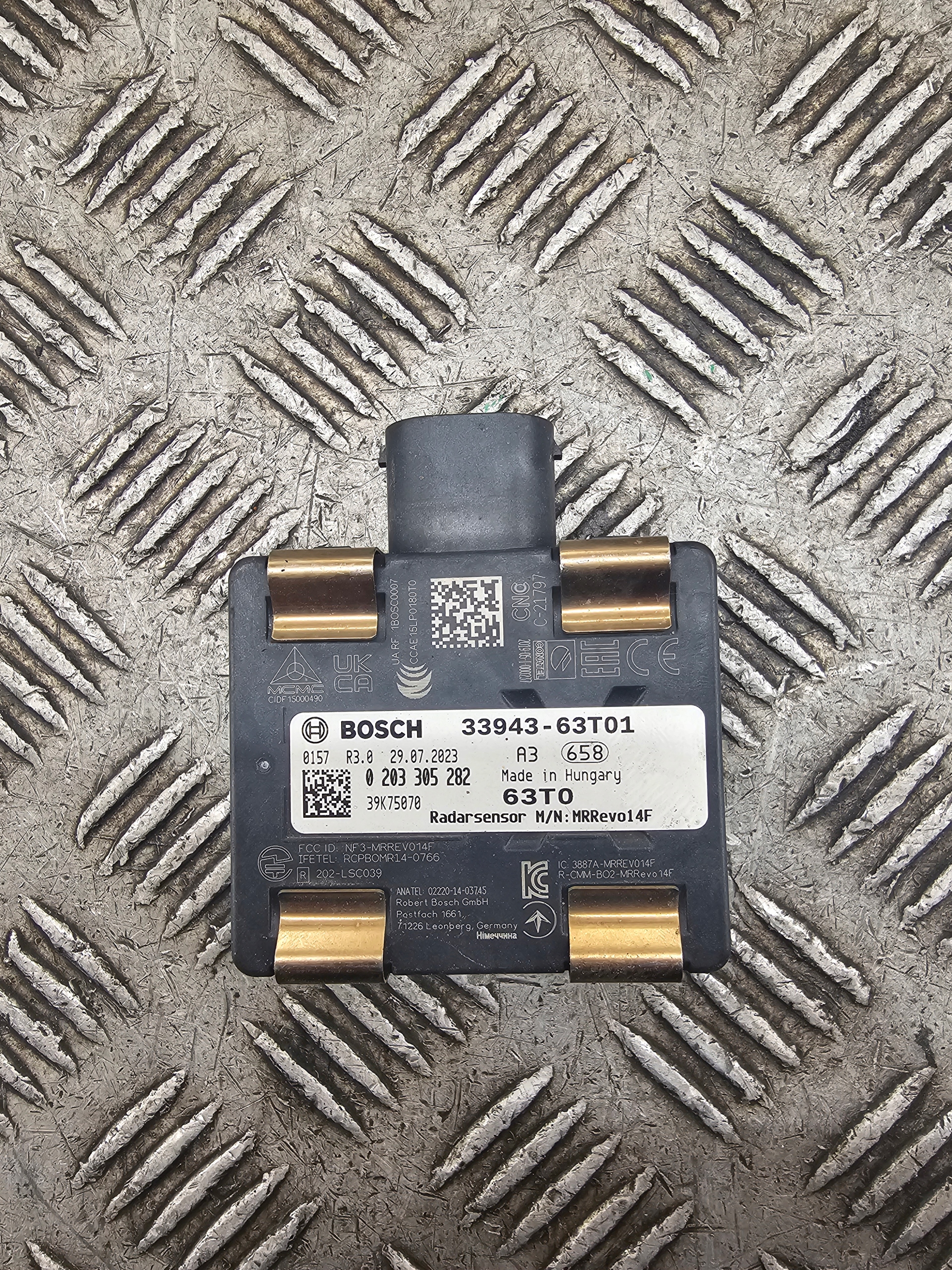 RADAR SENSOR DISTRONIC SUZUKI SX4 S-CROSS VITARA SWIFT 33943-63T01