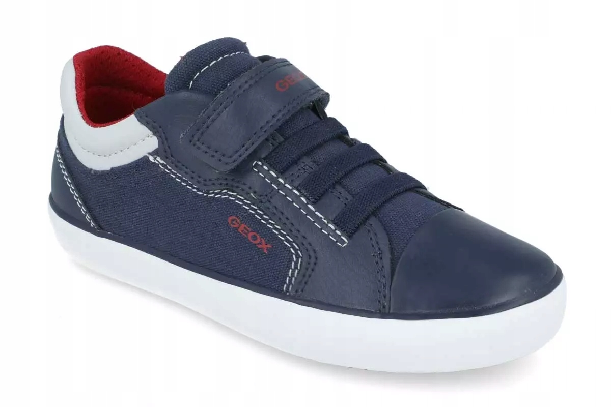 

Półbuty chłopięce Geox J155CA granatowy R30