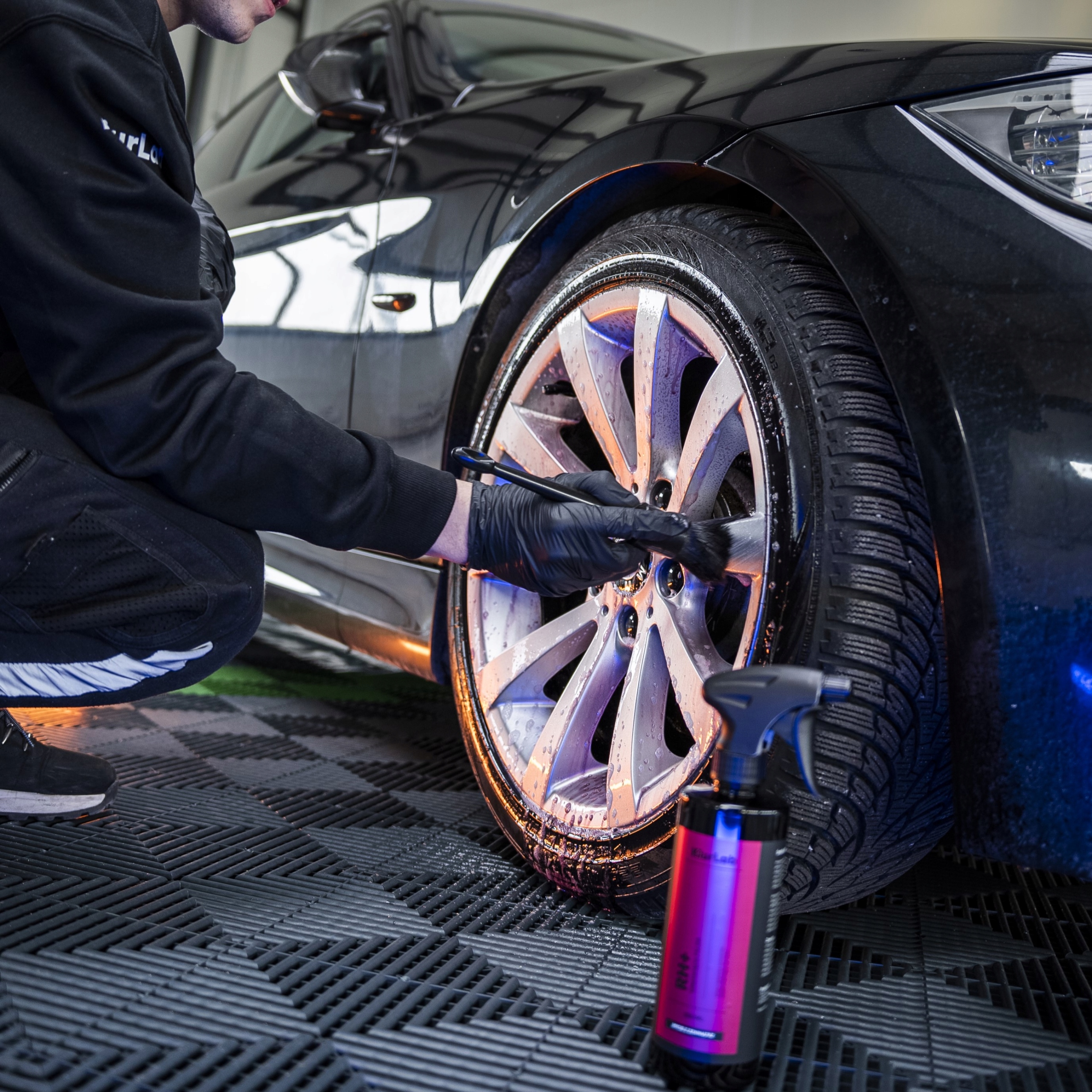 DEIRONIZER DO MYCIA FELG KÓŁ RH+ 1L KRWAWE KOŁA PREPARAT CZYSZCĄCY FELGI EAN (GTIN) 5904988127139