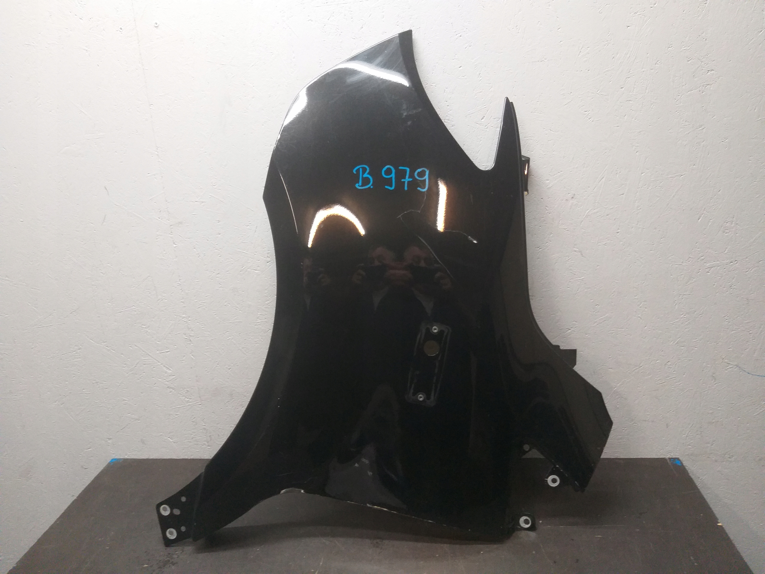 fender front left MERCEDES SPRINTER W907 W910