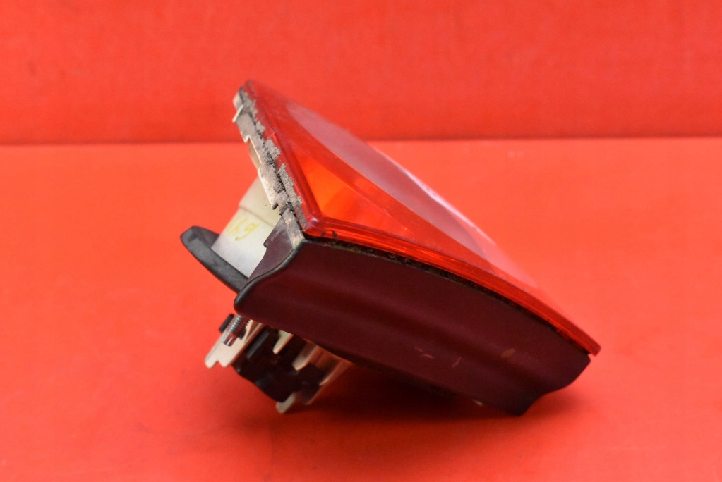 фонарь левый 1K5945093 vw JETTA 5 V седан 05-11