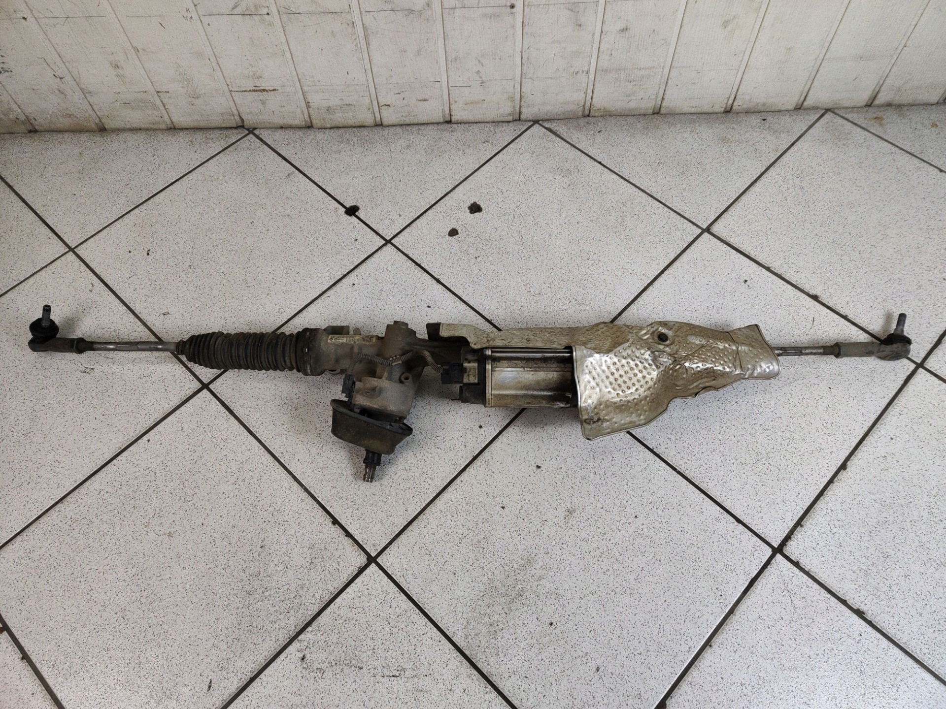Boîter direction Jeep Cherokee 5 2014 7805501685