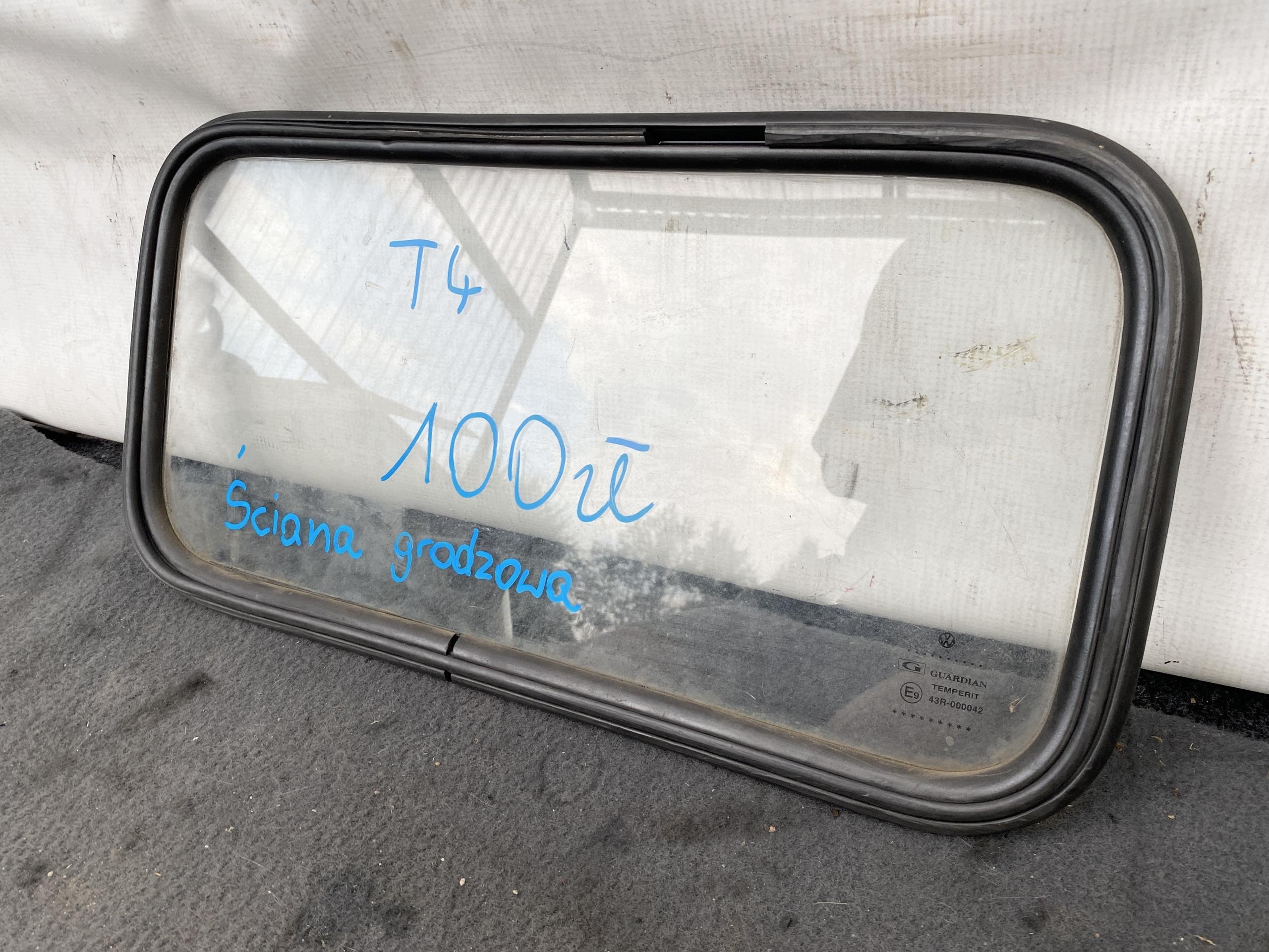 VW TRANSPORTER T4 96- window rear partition wall originál
