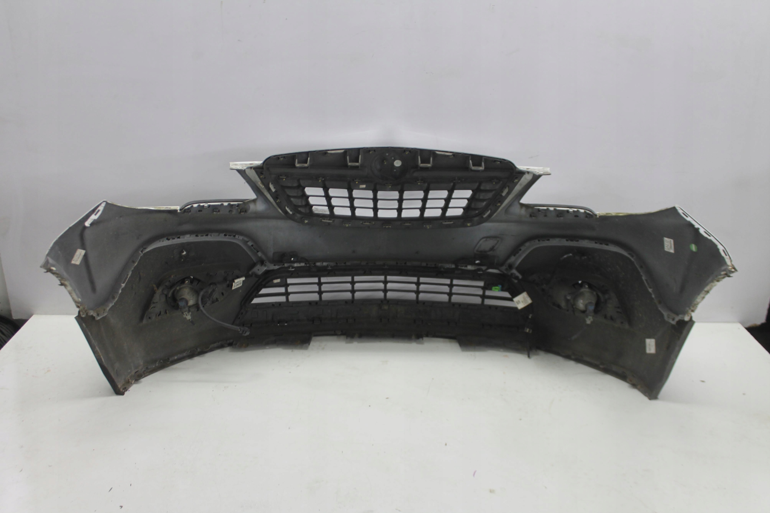 bumper front front PDC OPEL MOKKA A of wheels. GAZ 12-16