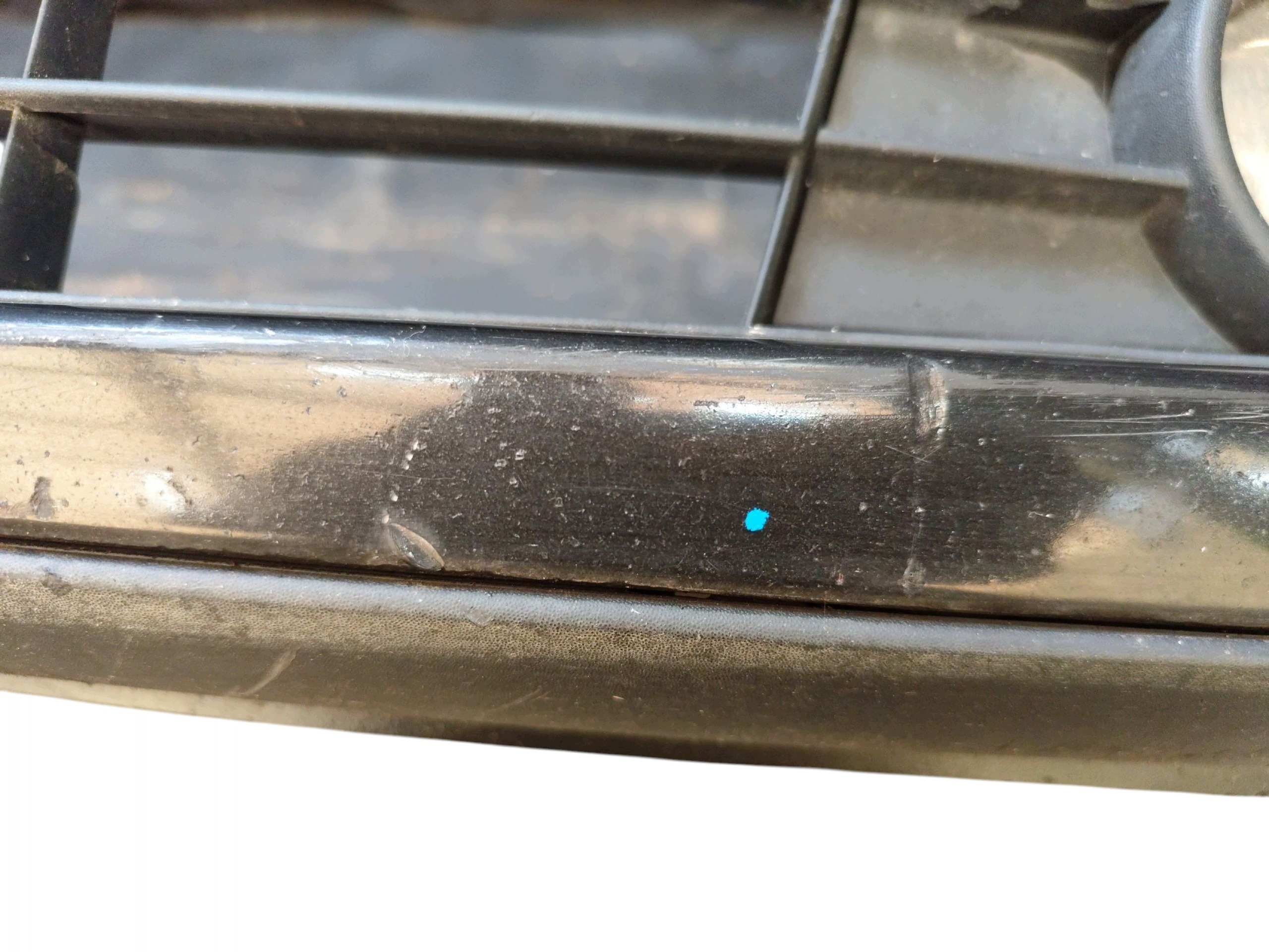 bumper front RENAULT LAGUNA III LAK: NV676 (07-10)