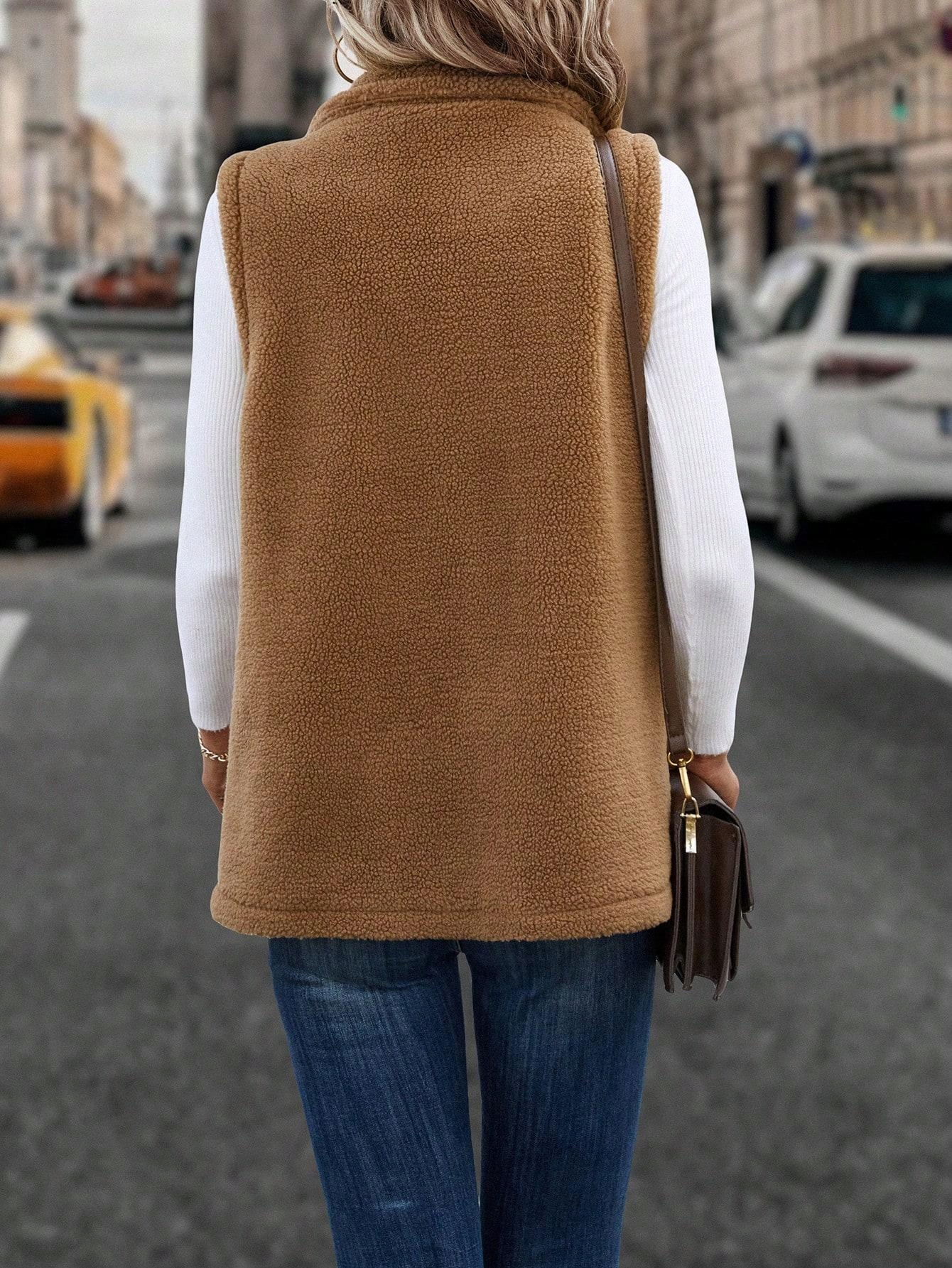 BRĄZOWA KLASYCZNA PLUSZOWA KAMIZELKA MIŚ GUZIKI BEZRĘKAWNIK SHEIN 38 Rozmiar 38