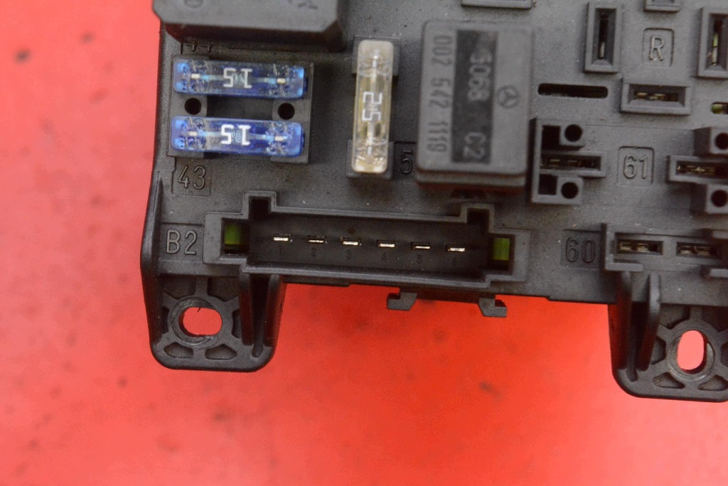 comfort control unit 2115453901 MERCEDES E-class W211 1.8 KOMPRSSOR 163 KM 02-06