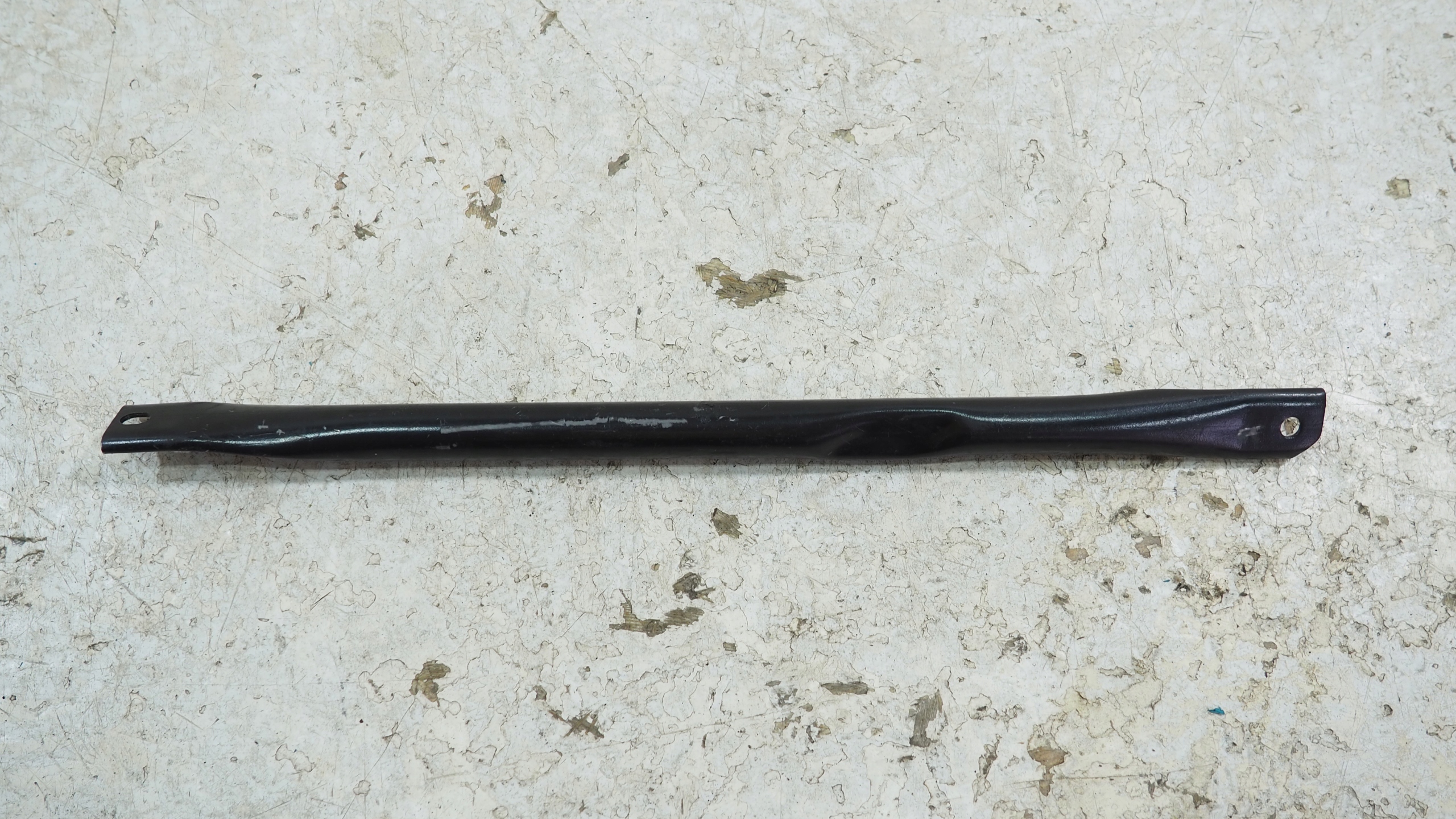 Audi Q5 II 80A sider brace right 80A805646
