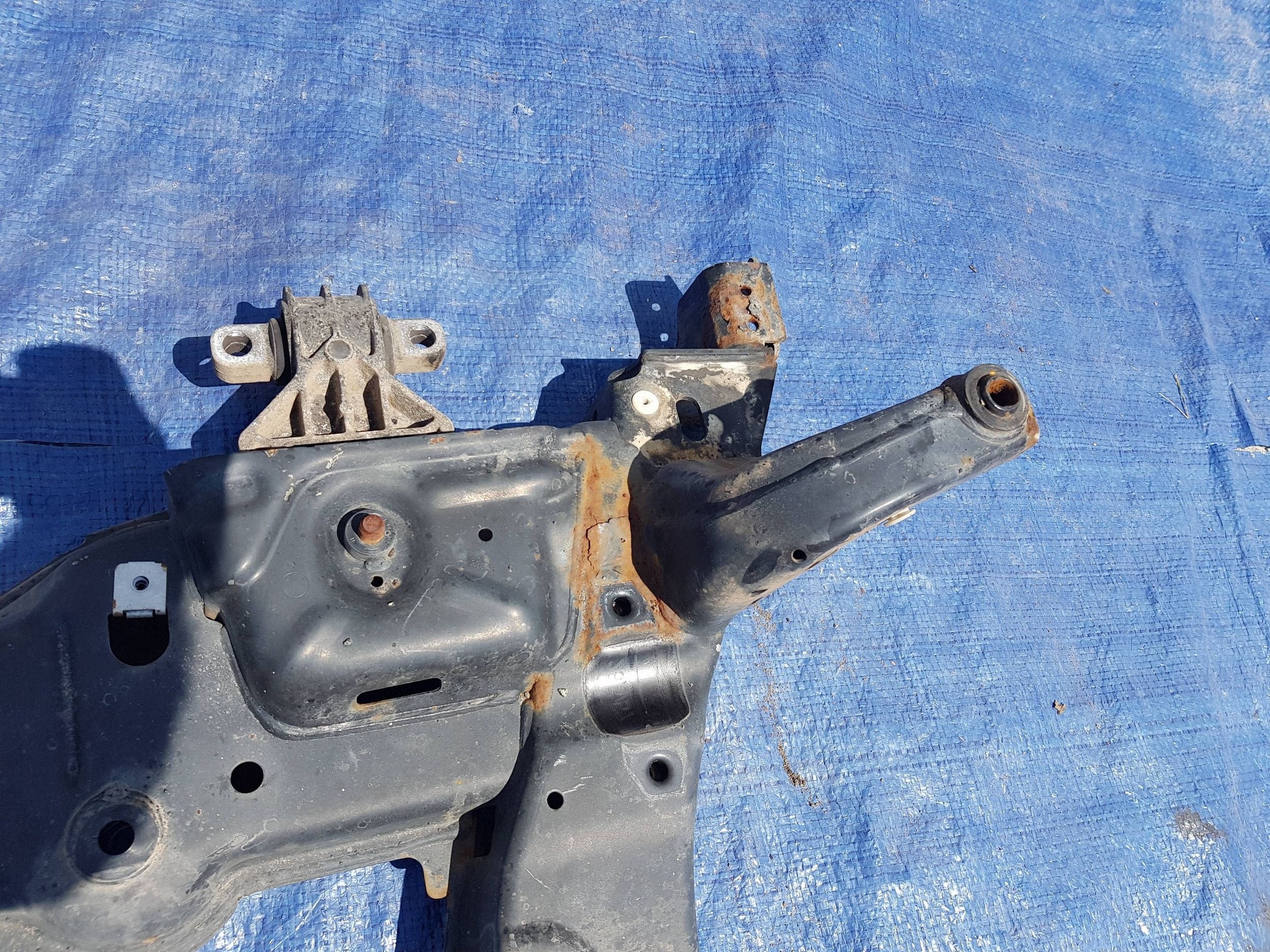axle beam subframe axle beam front MERCEDES Mercedes CLA W117