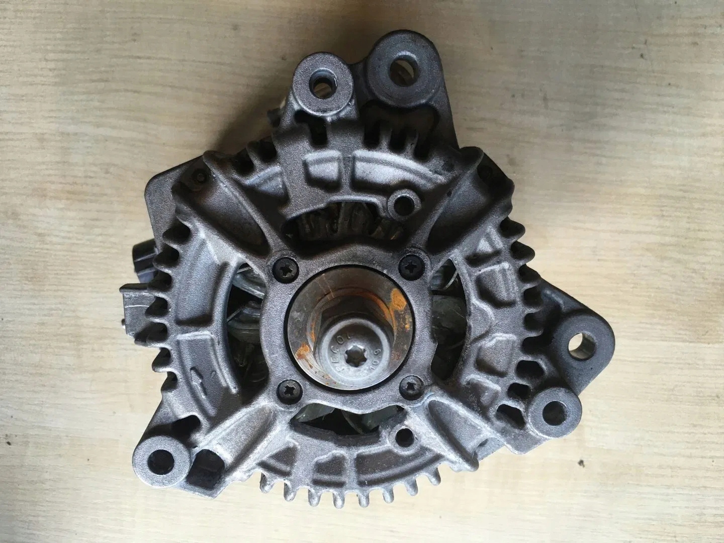 генератор 8490438 B47D20B BMW 3 G20 G21 2.0 d оригинал 19-