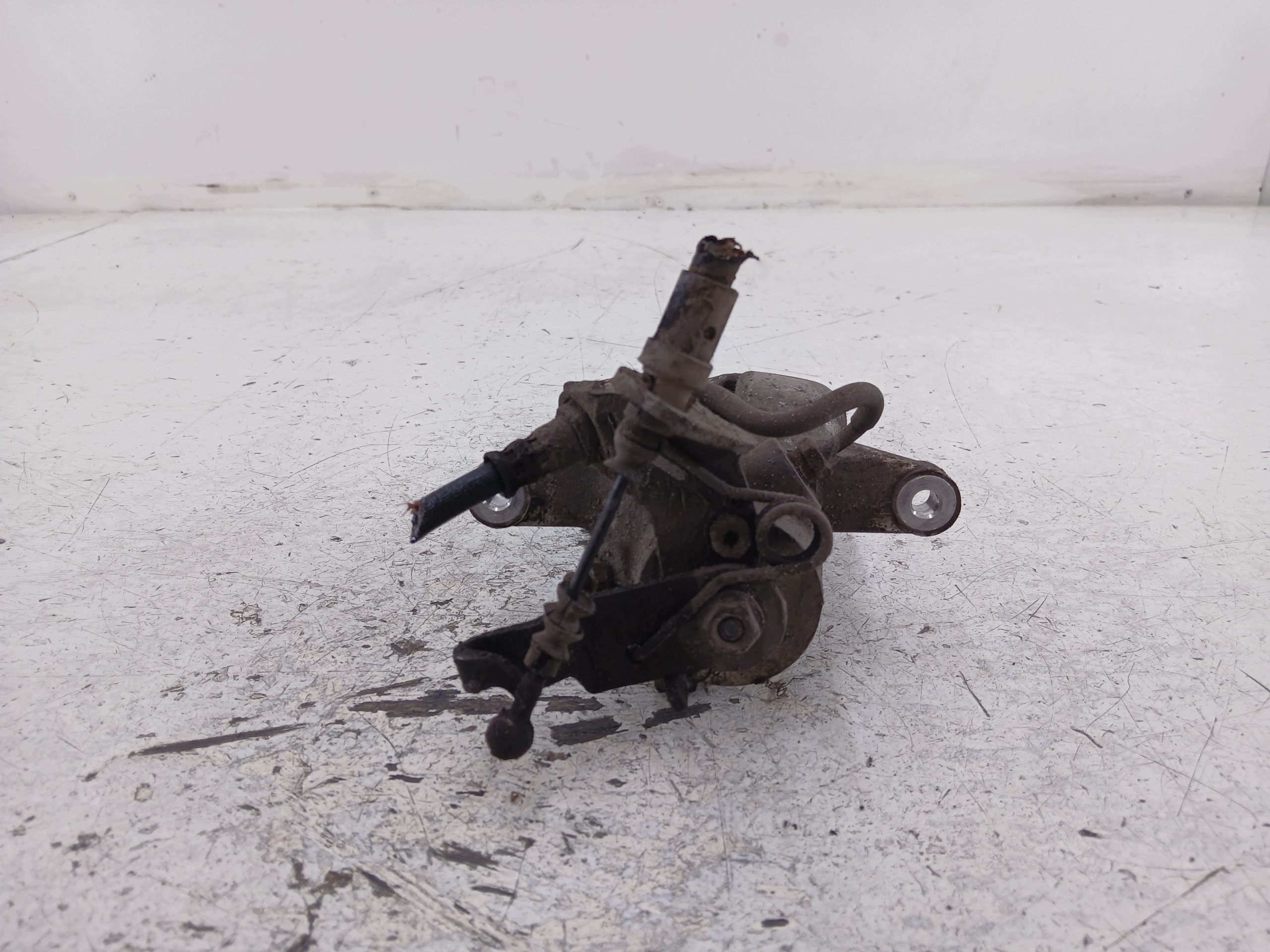 SKODA OCTAVIA II caliper brake left rear part